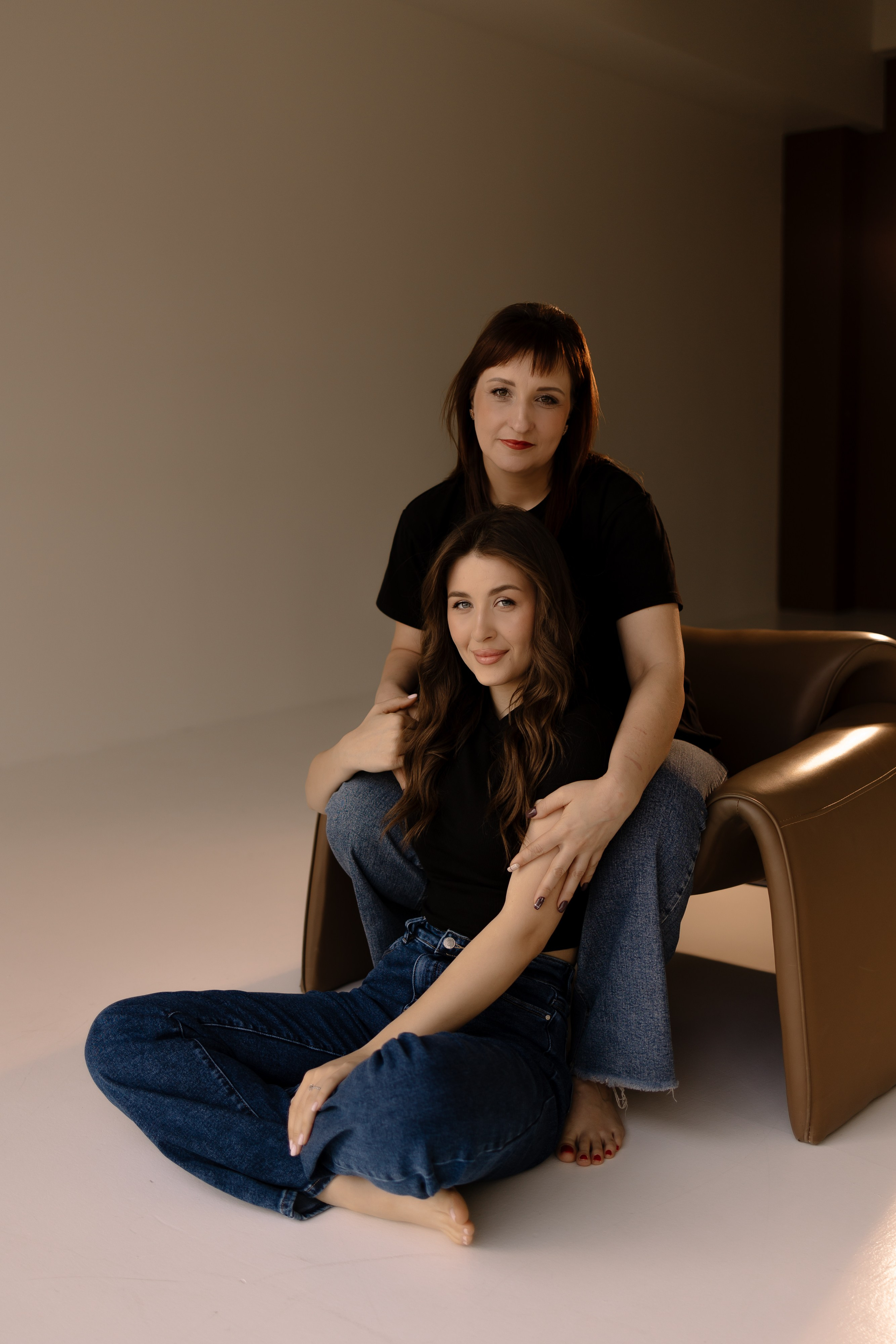 Мама и взрослые дочки. Семейный фотограф в Краснодаре Храмова Анна