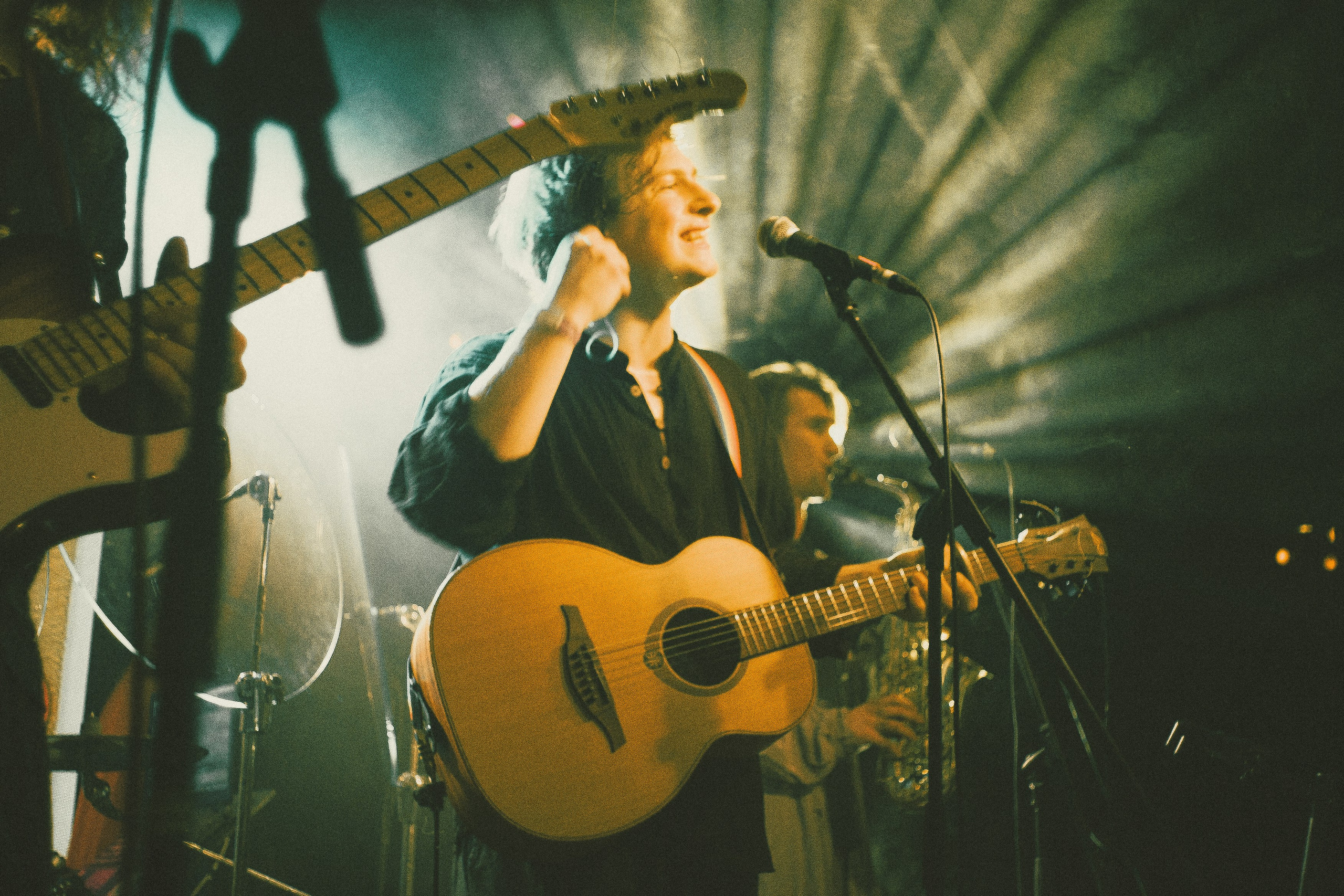 Концерт «Бонд с Кнопкой» 16тонн. Портретный и художественный фотограф в Москве