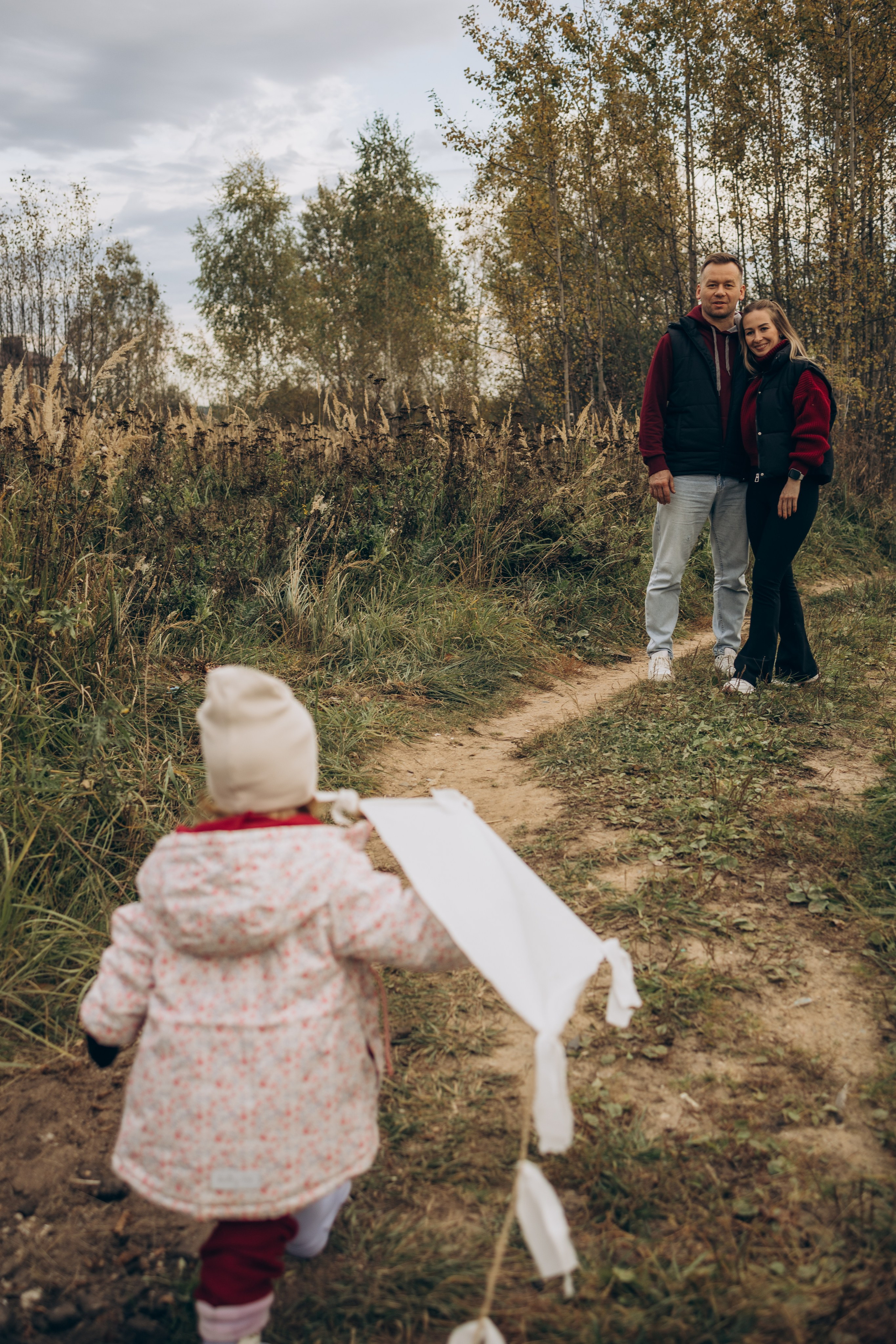 Летучий змей-семейная (4.10.2025 г.) г. Жуков (Калужская обл.). Надежда Стар семейный и церковный фотограф в Жукове и Калужской области