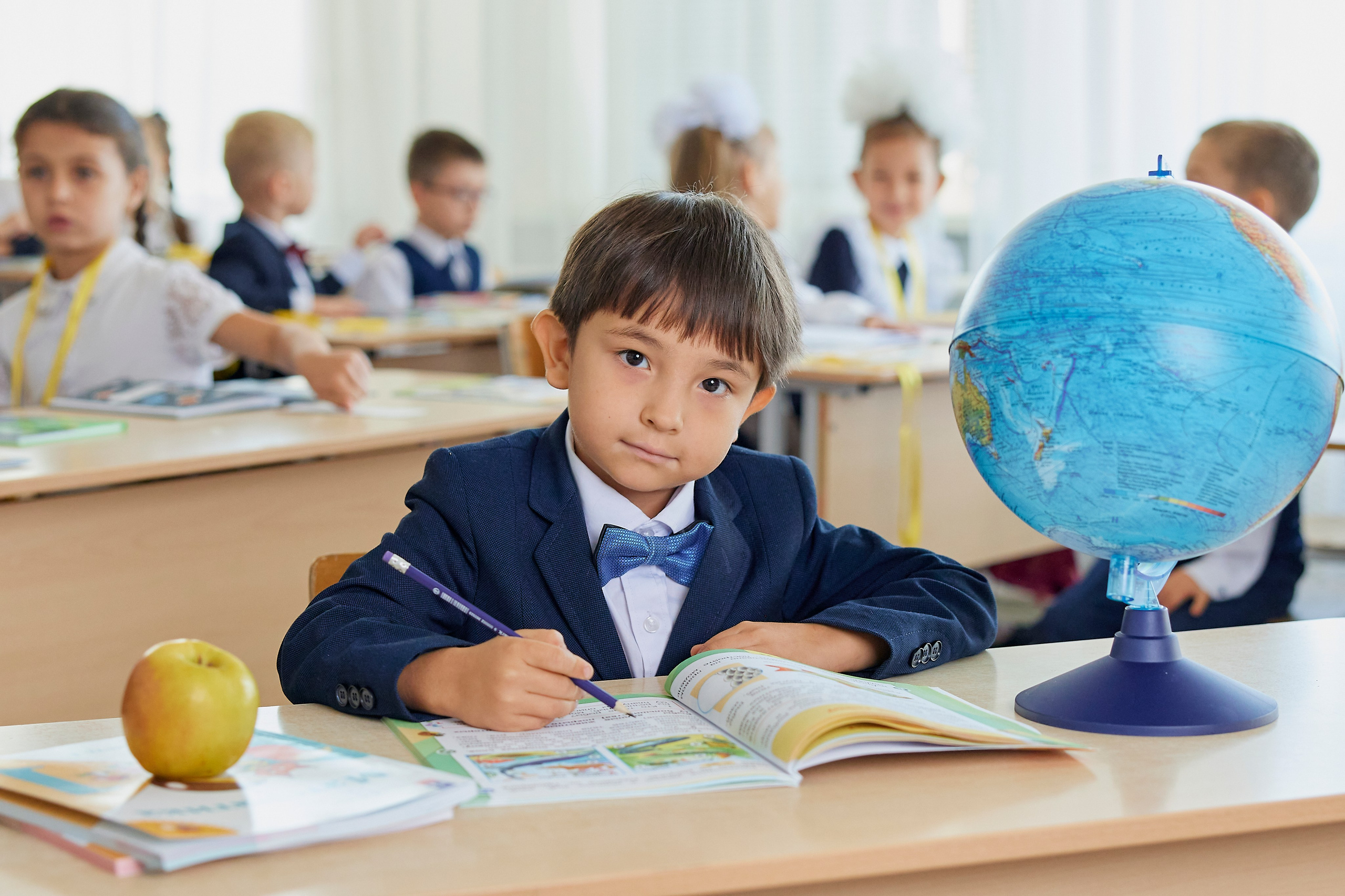 Первый раз в 1-й класс. Фотостудия «Юла»