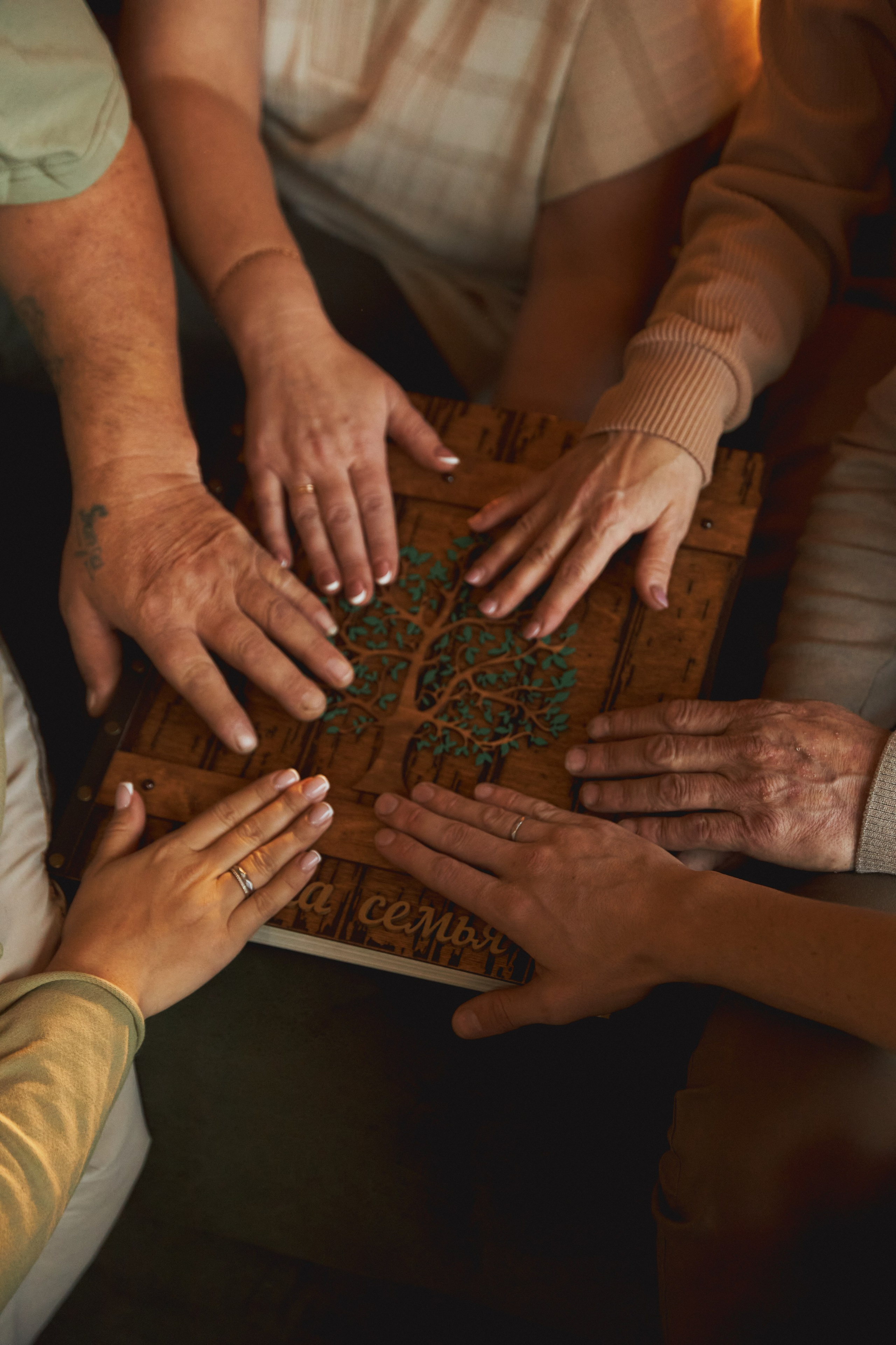 Мед и Дерево. Семейный и свадебный фотограф Лилия Матонина | Ангарск, Иркутск, Усолье-Сибирское, Байкал (Листвянка, Ольхон), Иркутская область