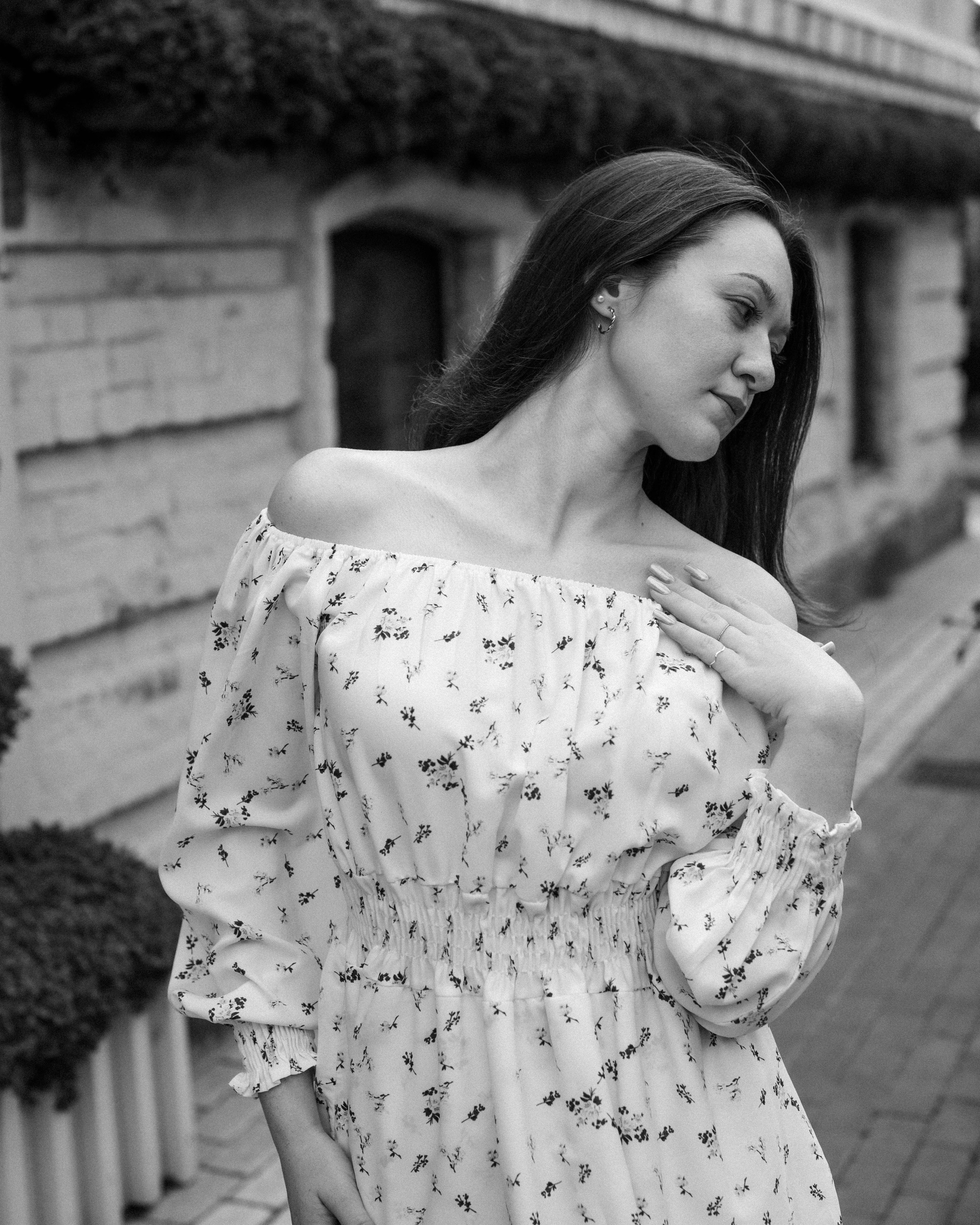 Настя. Женский фотограф. Создатель украшений ручной работы. Модель