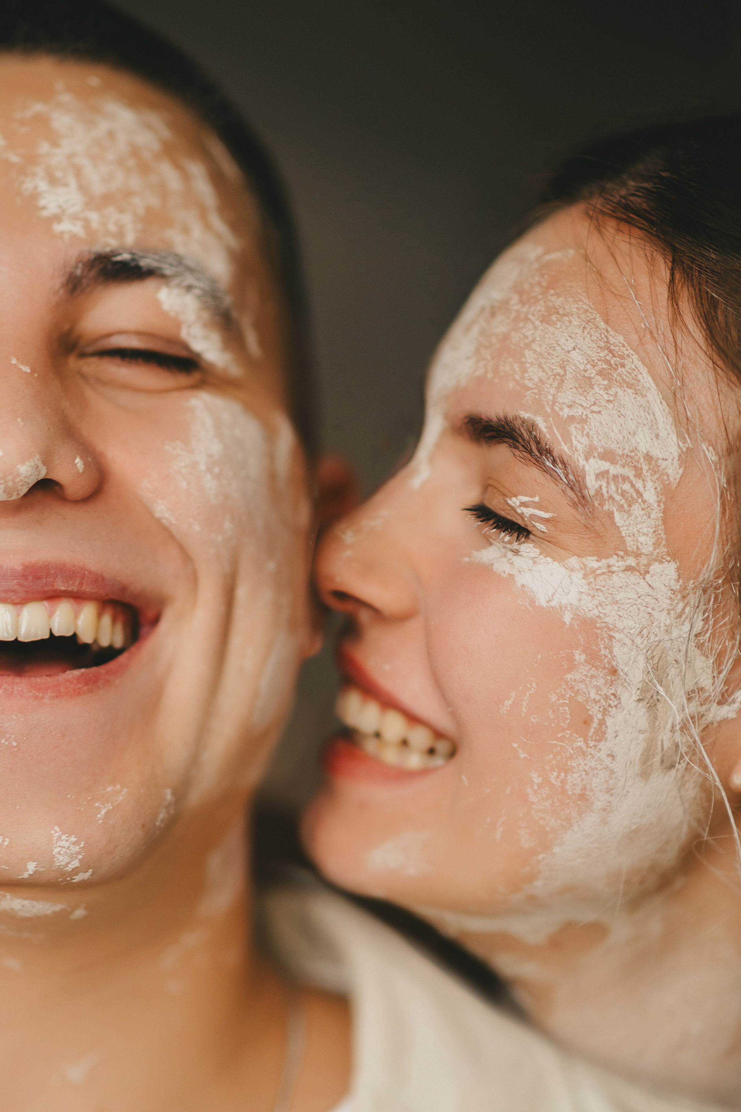 Дима и Даша в гончарной мастерской. Семейный lifestyle фотограф в Санкт-Петербурге Людмила Пахомова