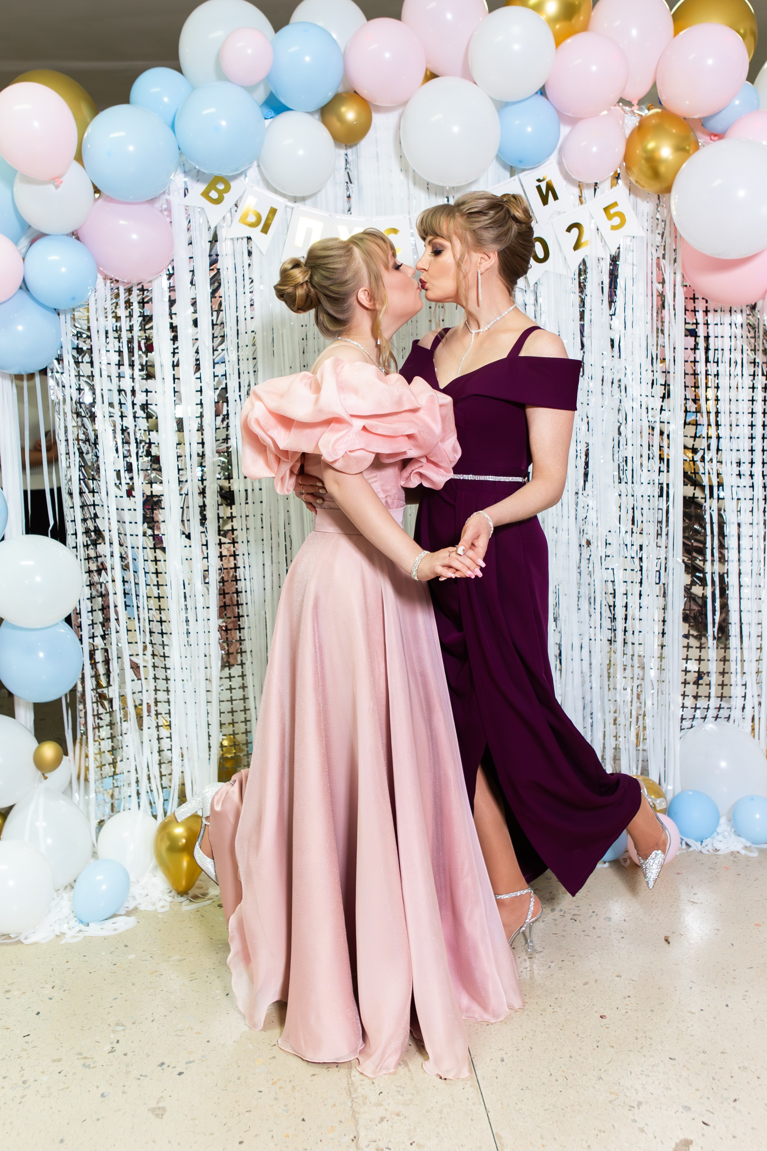 ФОТОСЕССИЯ С РОДИТЕЛЯМИ ВЫПУСКНОЙ 2025 9 ШКОЛА Г.МЦЕНСК. Профессиональный фотограф в Мценске и Орловской области