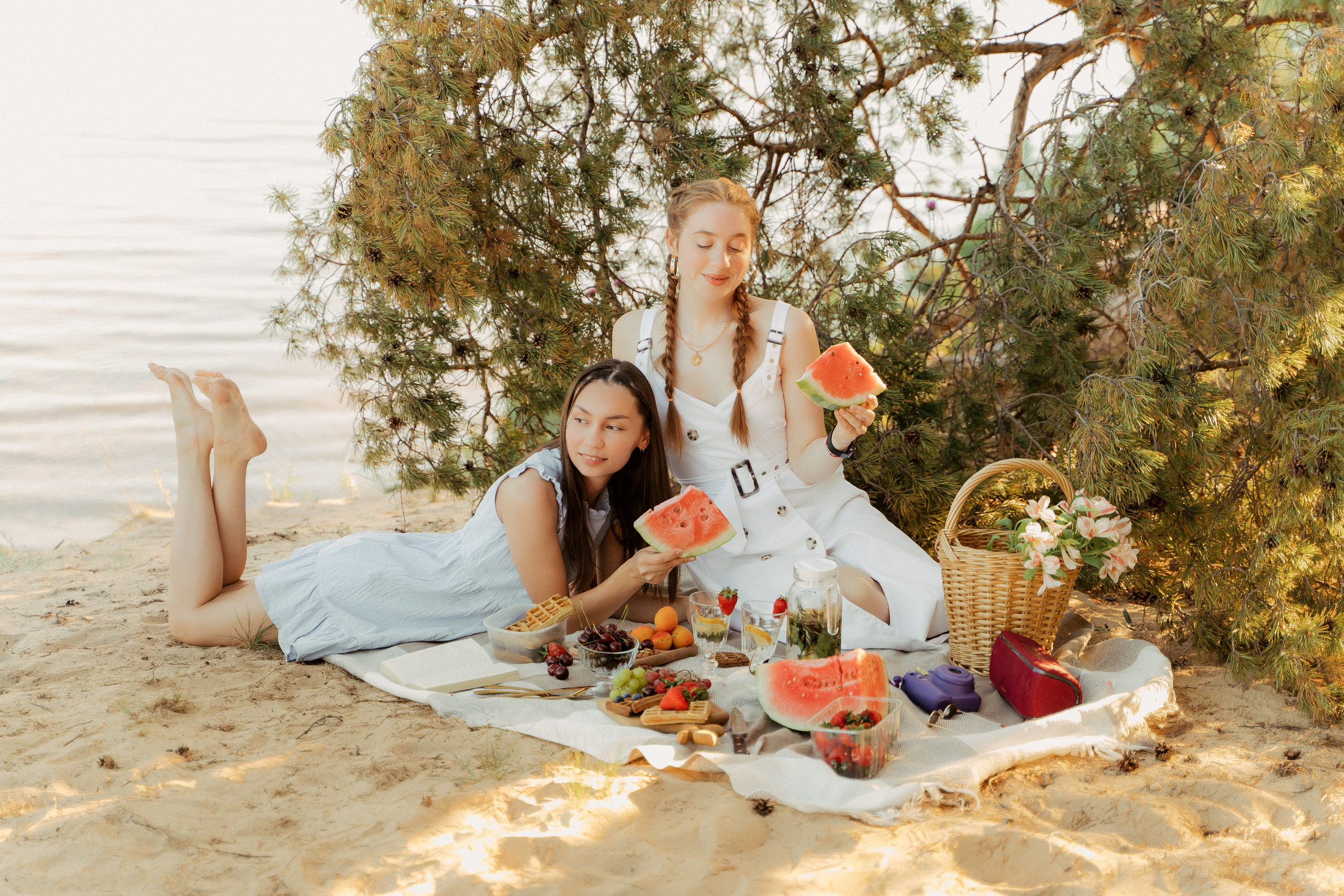 Пикник на обрыве. Фотограф Никита Анкудинов. Москва — Чебоксары — Казань