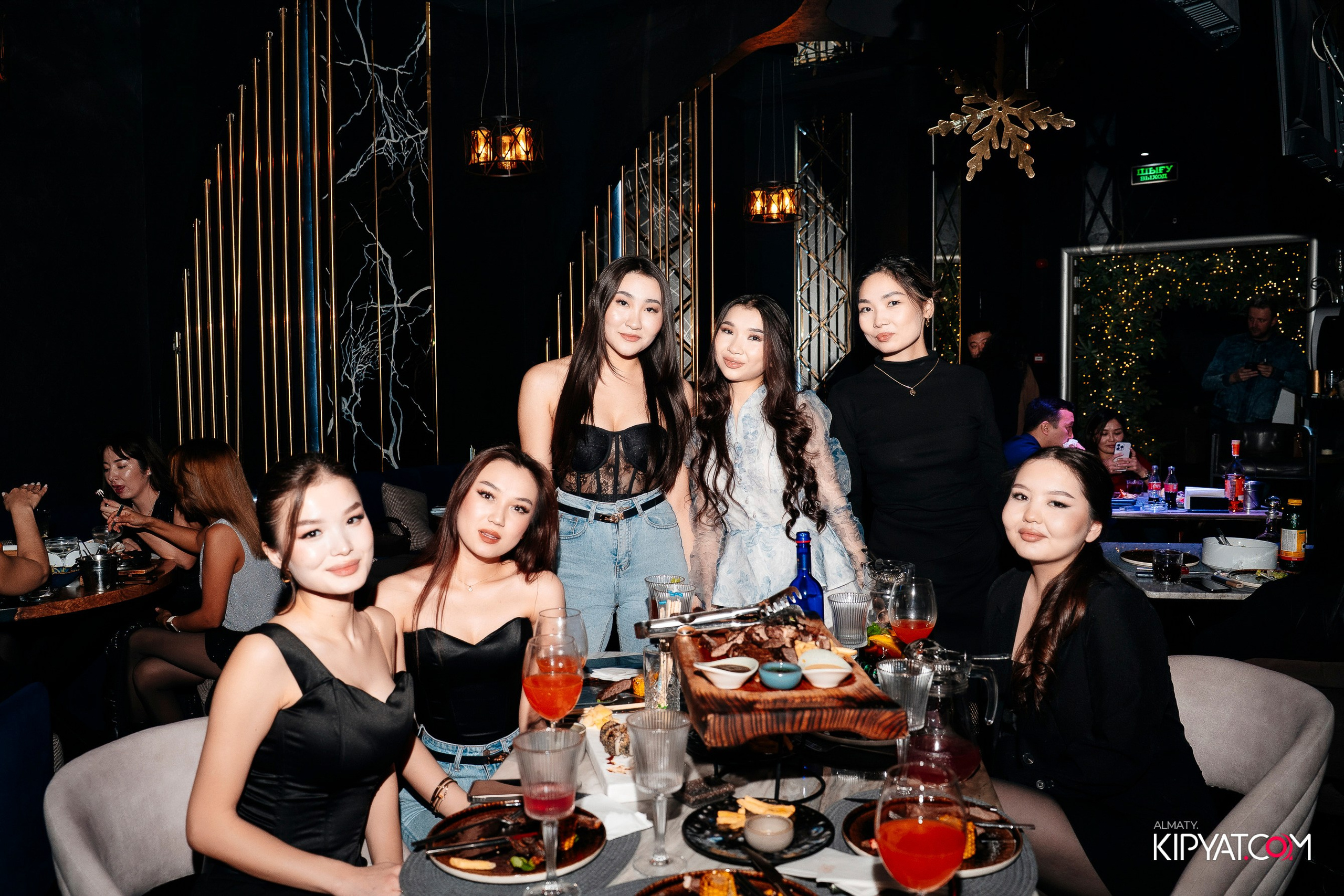 MOOD KARAOKE & TERRACE. КИПЯТКОМ АЛМАТЫ! Фотосъемка мероприятий в Алматы