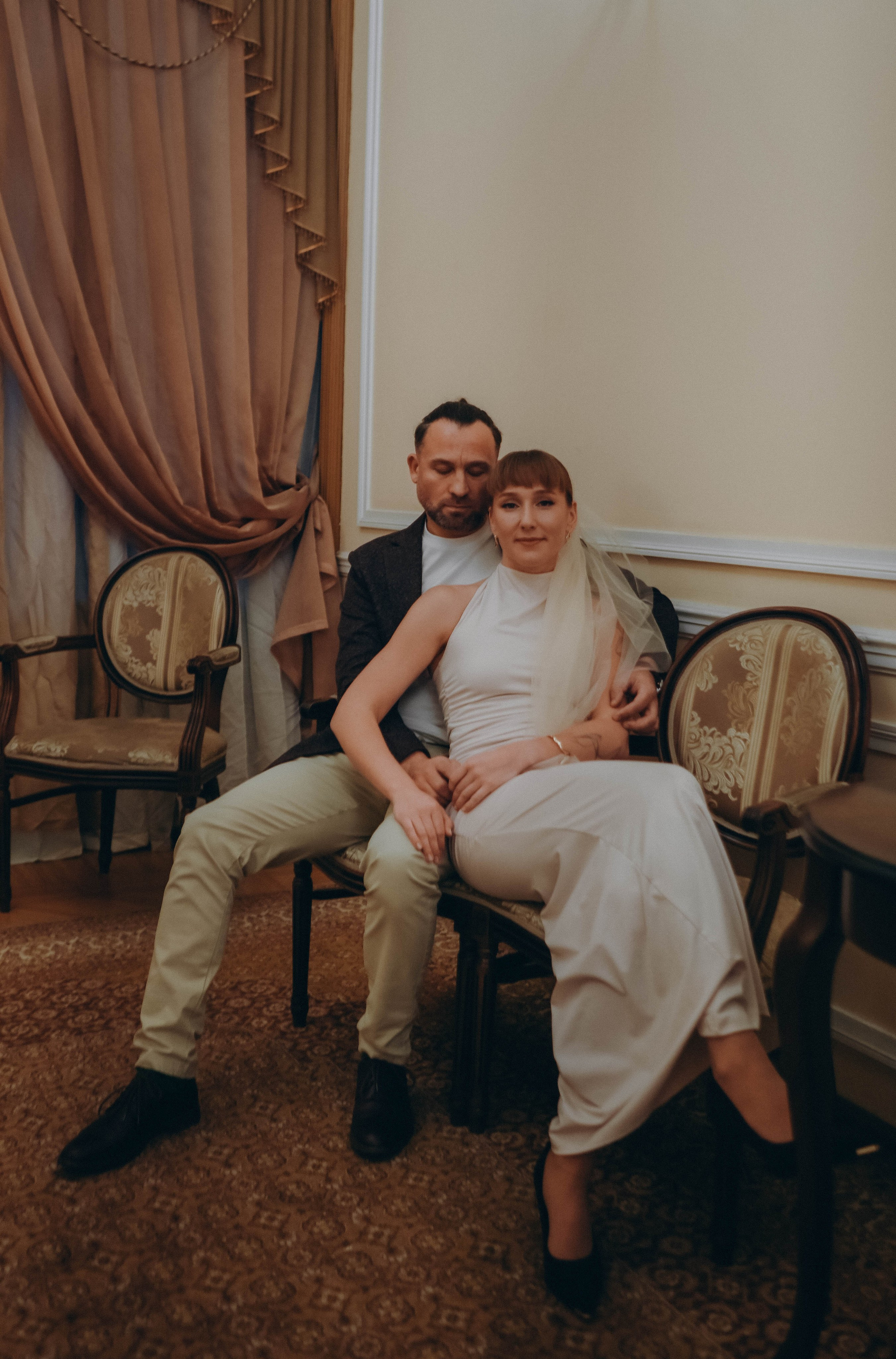 Свадебная прогулка. Ксения и Василий. Семейный и свадебный фотограф в Санкт-Петербурге Яна