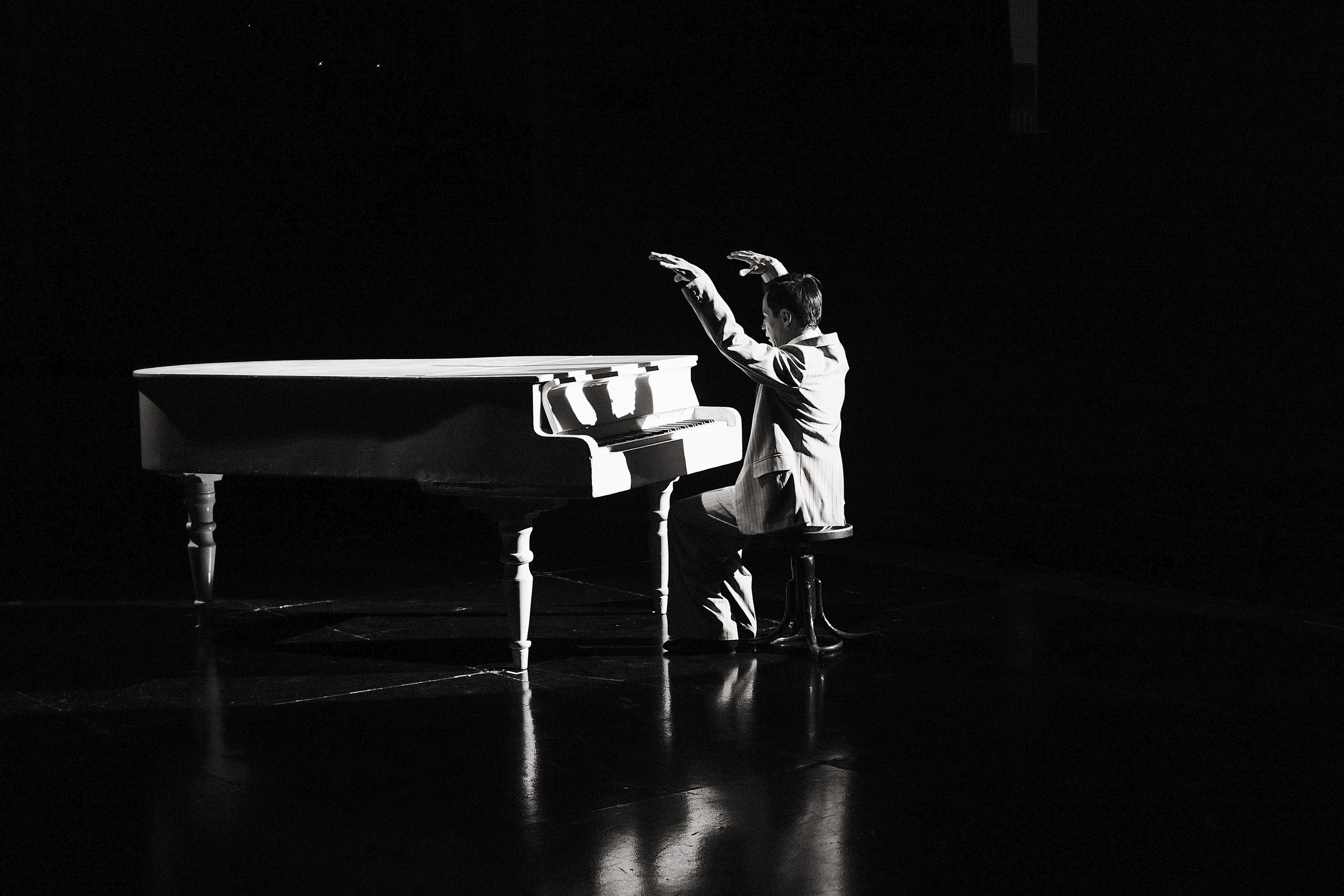 Зовите меня Джордж. Портретный и репортажный фотограф в Алматы Поваляев Дмитрий