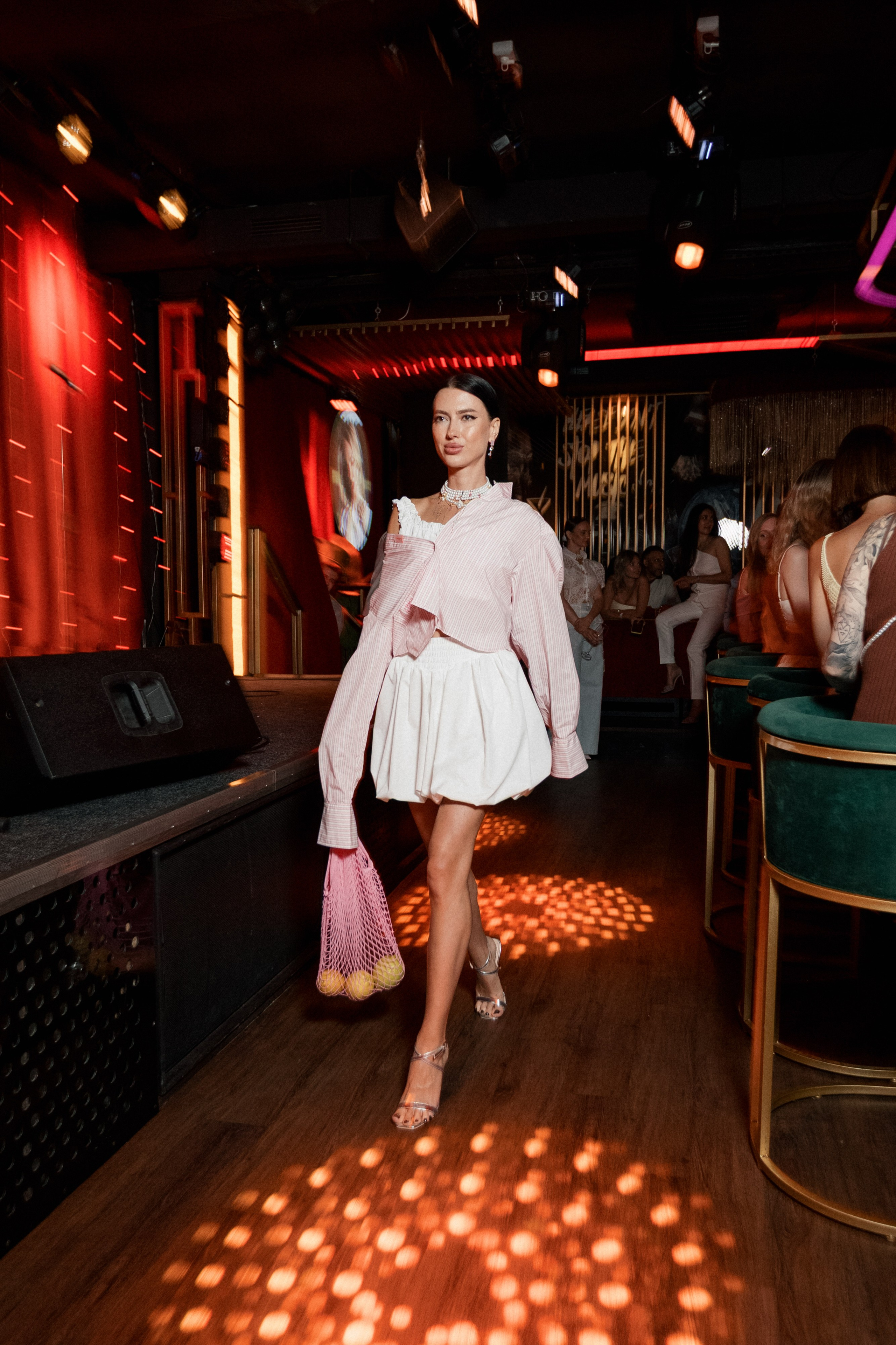 ELE AMU x PLUM — Показ новой коллекции брендов. СВОИ. ФОТООТЧЕТЫ-СОБЫТИЯ-МЕСТА