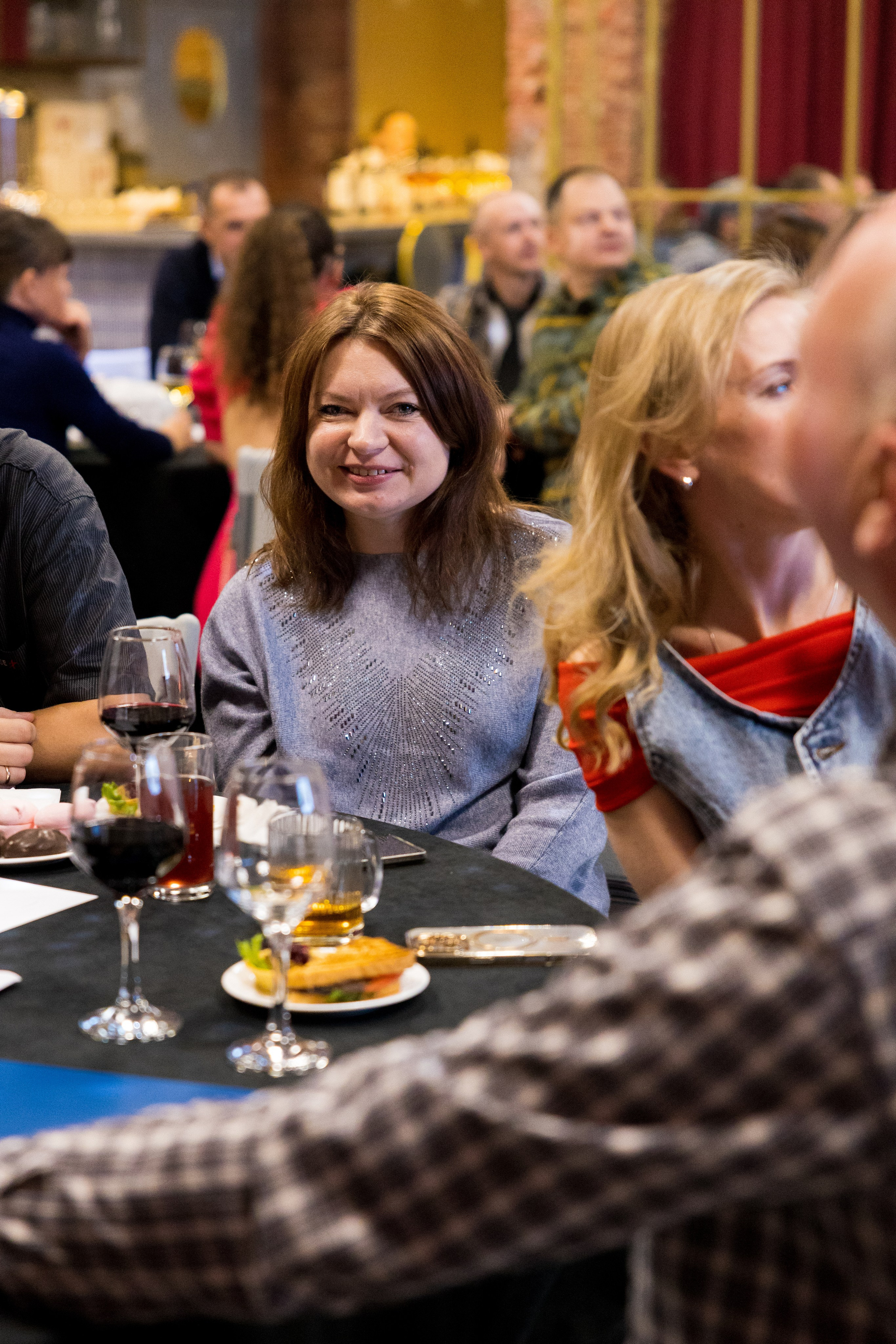 Корпоративный квиз. Репортажный фотограф Санкт-Петербург | Роман Карбышев