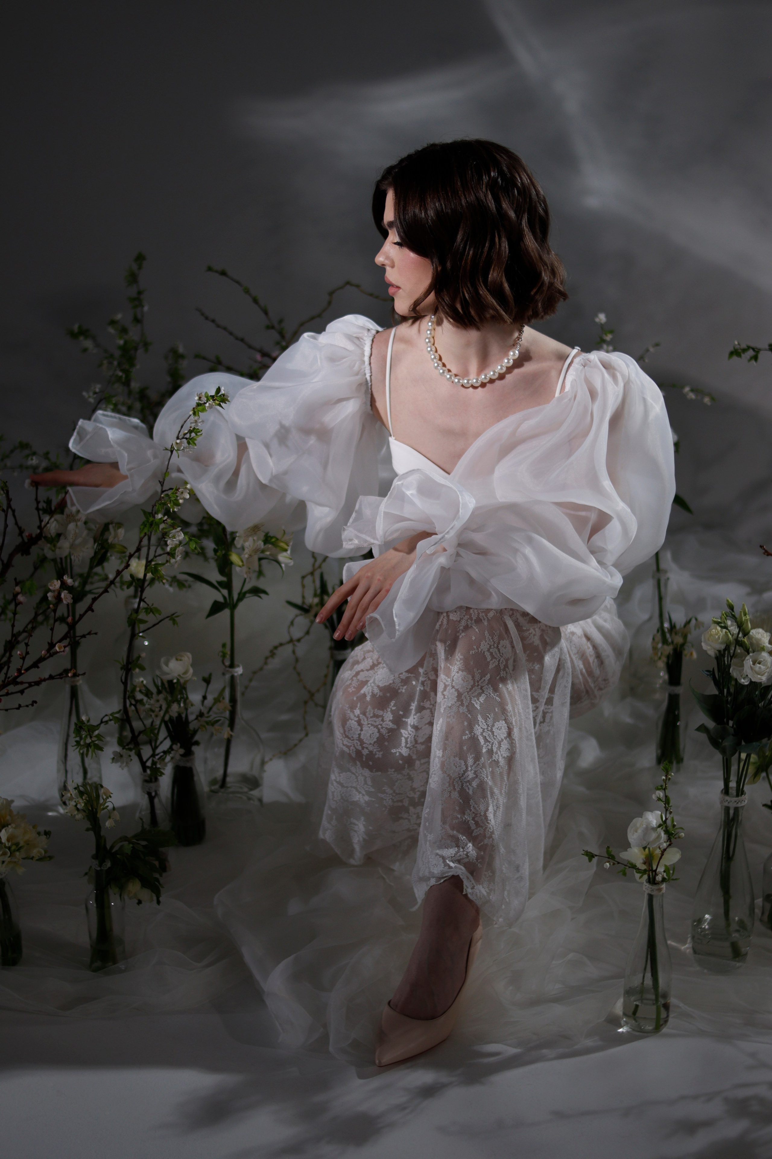 Фотосессии в студии. Я — фотограф, который помогает запечатлеть самые важные моменты вашей жизни!