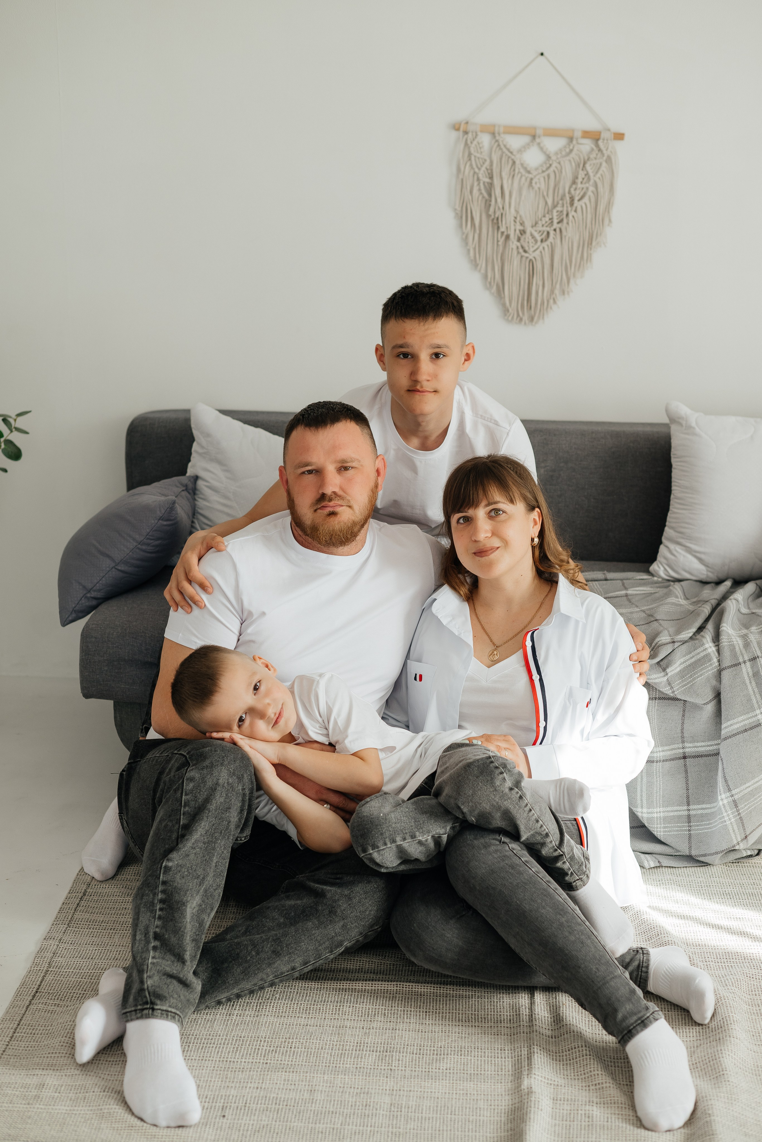 Интерьерная в студии. Свадебный, семейный и школьный фотограф в Бийске Ксения Мамаева