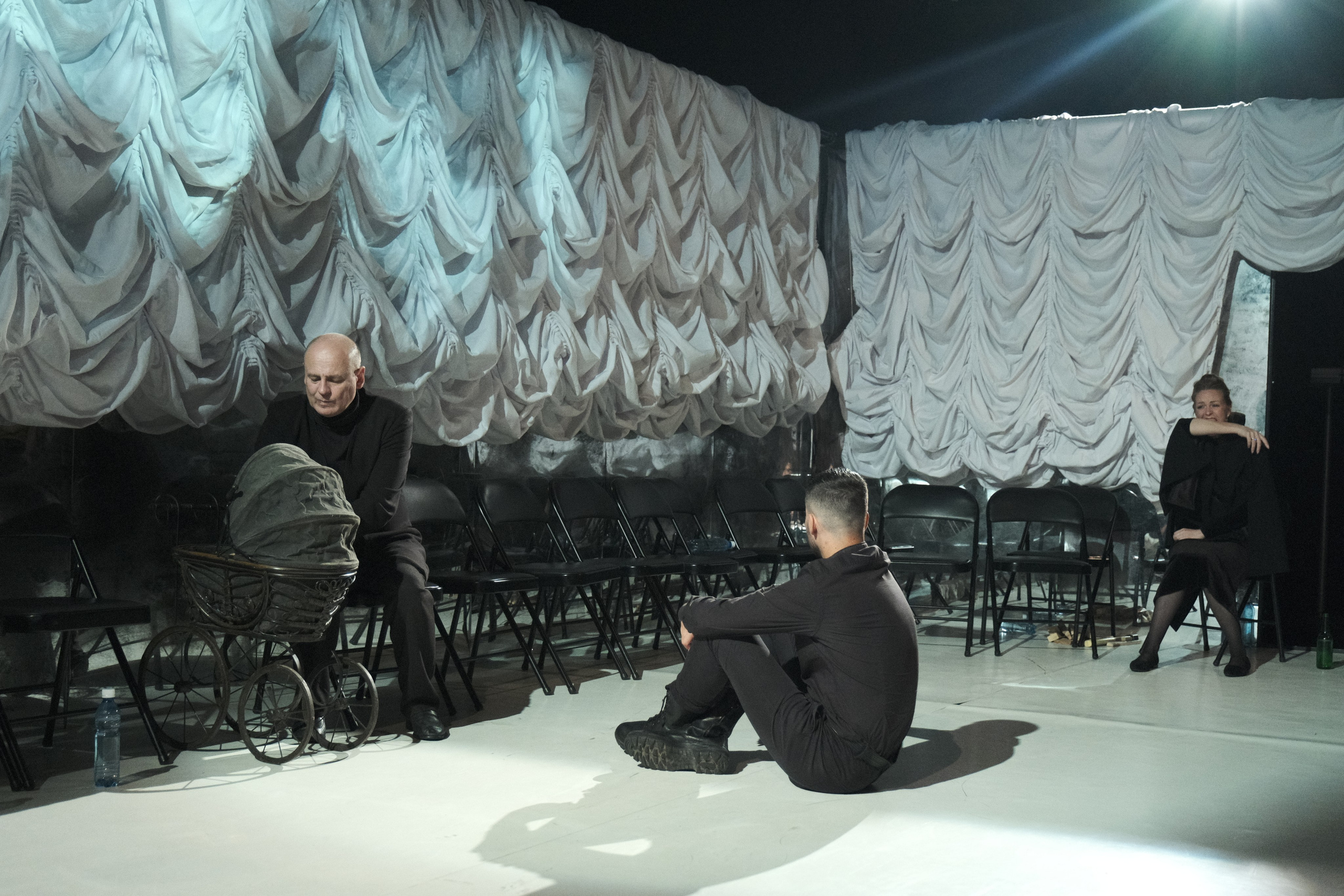 Фотосъемка спектакля Анна Каренина, Красноярского ТЮЗа