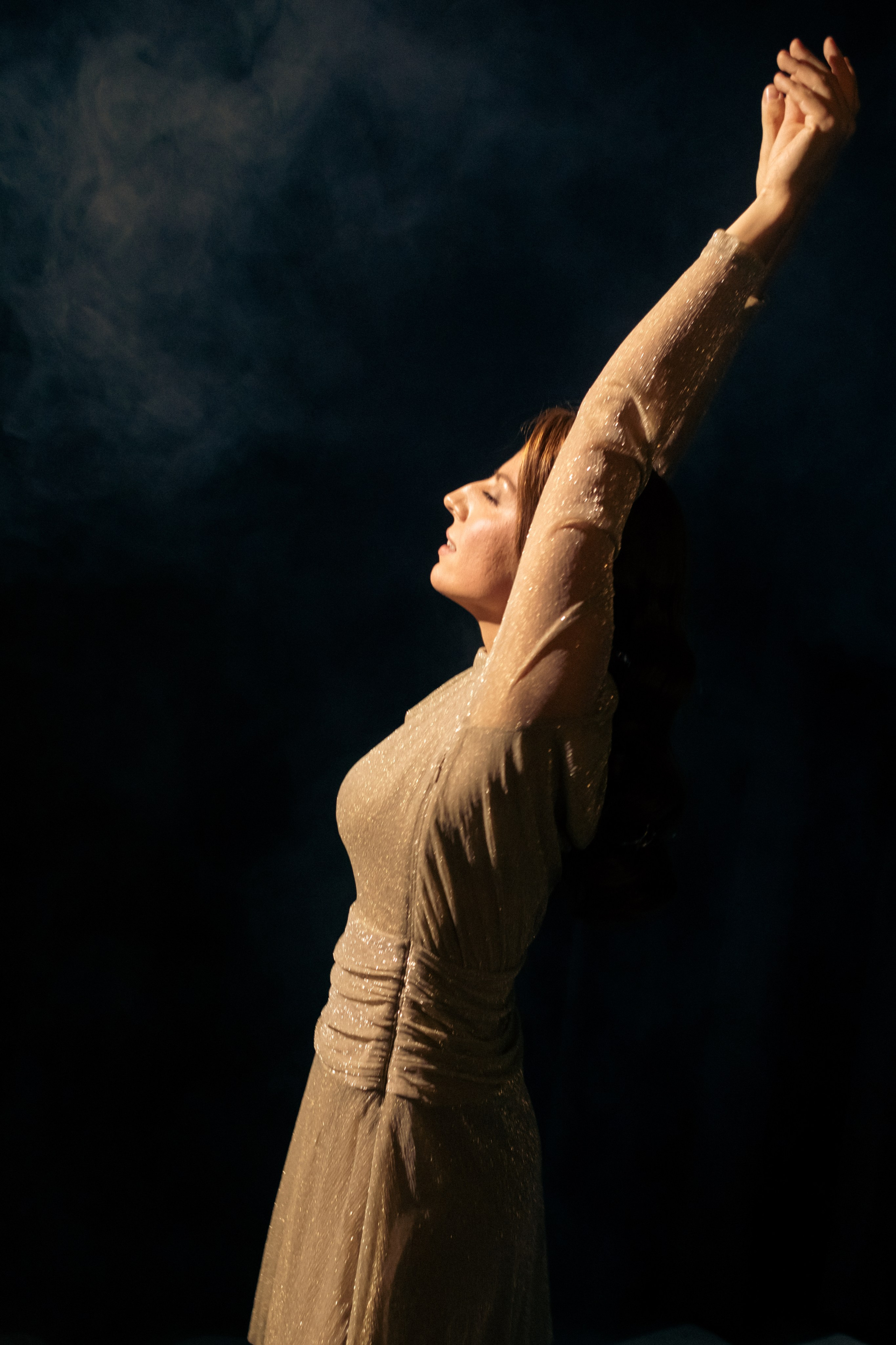 Композитор Юлия Перминова. Фотосъемка. Фотограф в Тюмени Даша Михнова. Портреты, фотопроекты, фотодни