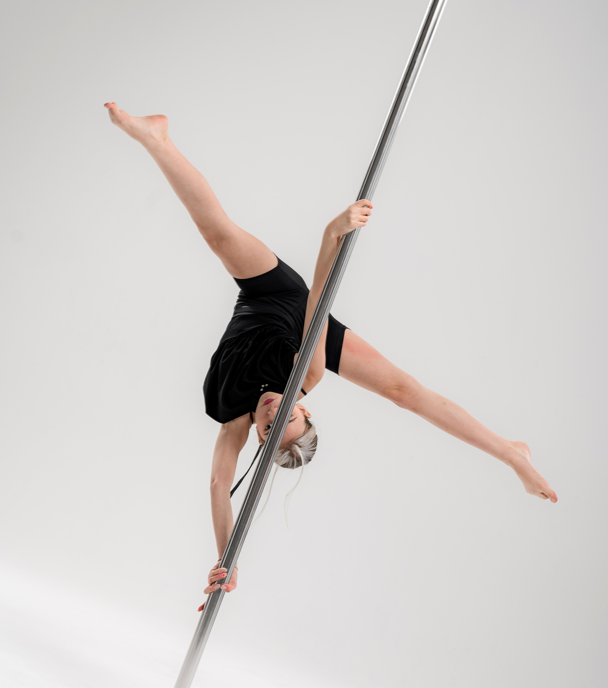 POLE SCHOOL. Профессиональный репортажный, коммерческий фотограф в Санкт-Петербурге