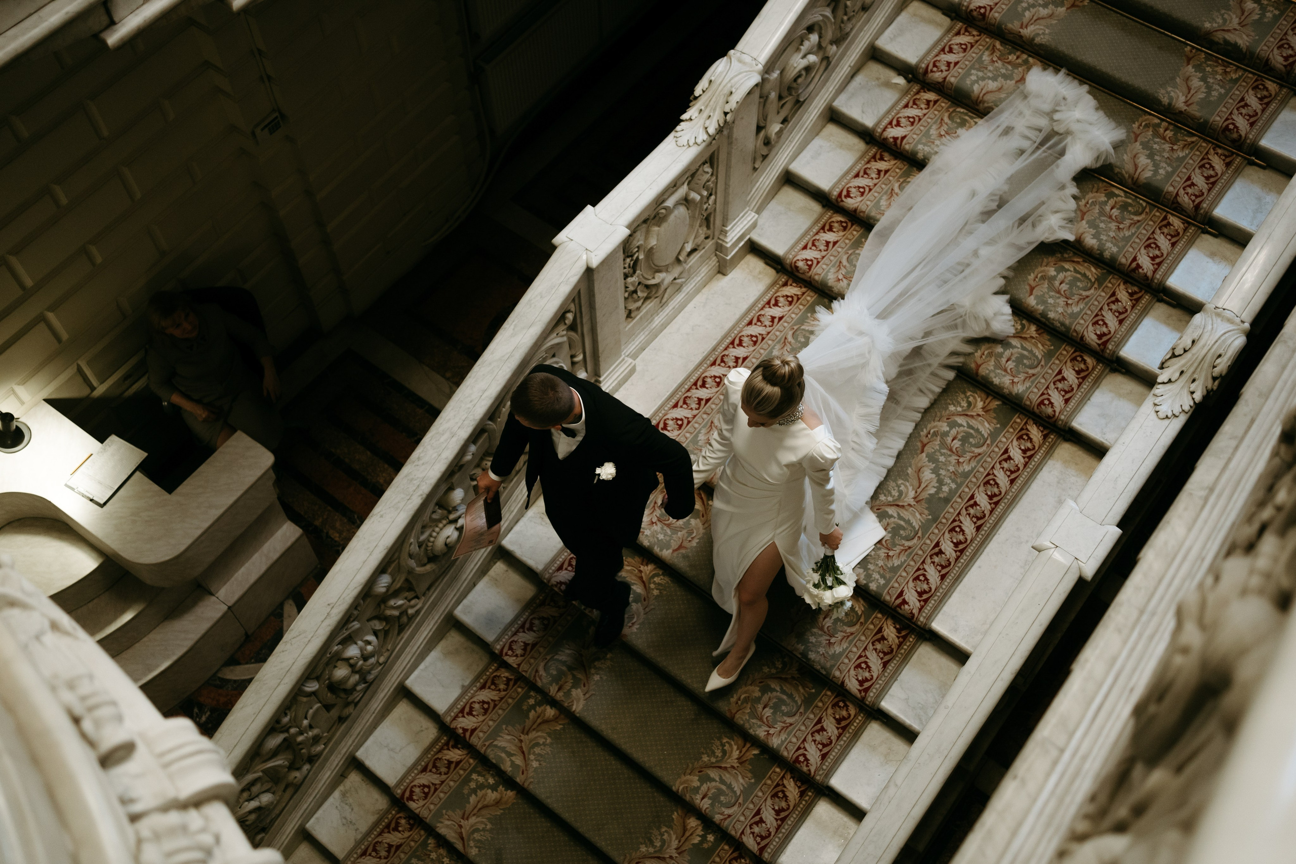 Однажды в летнем саду. Свадебный фотограф в Петербурге Таша Вайб