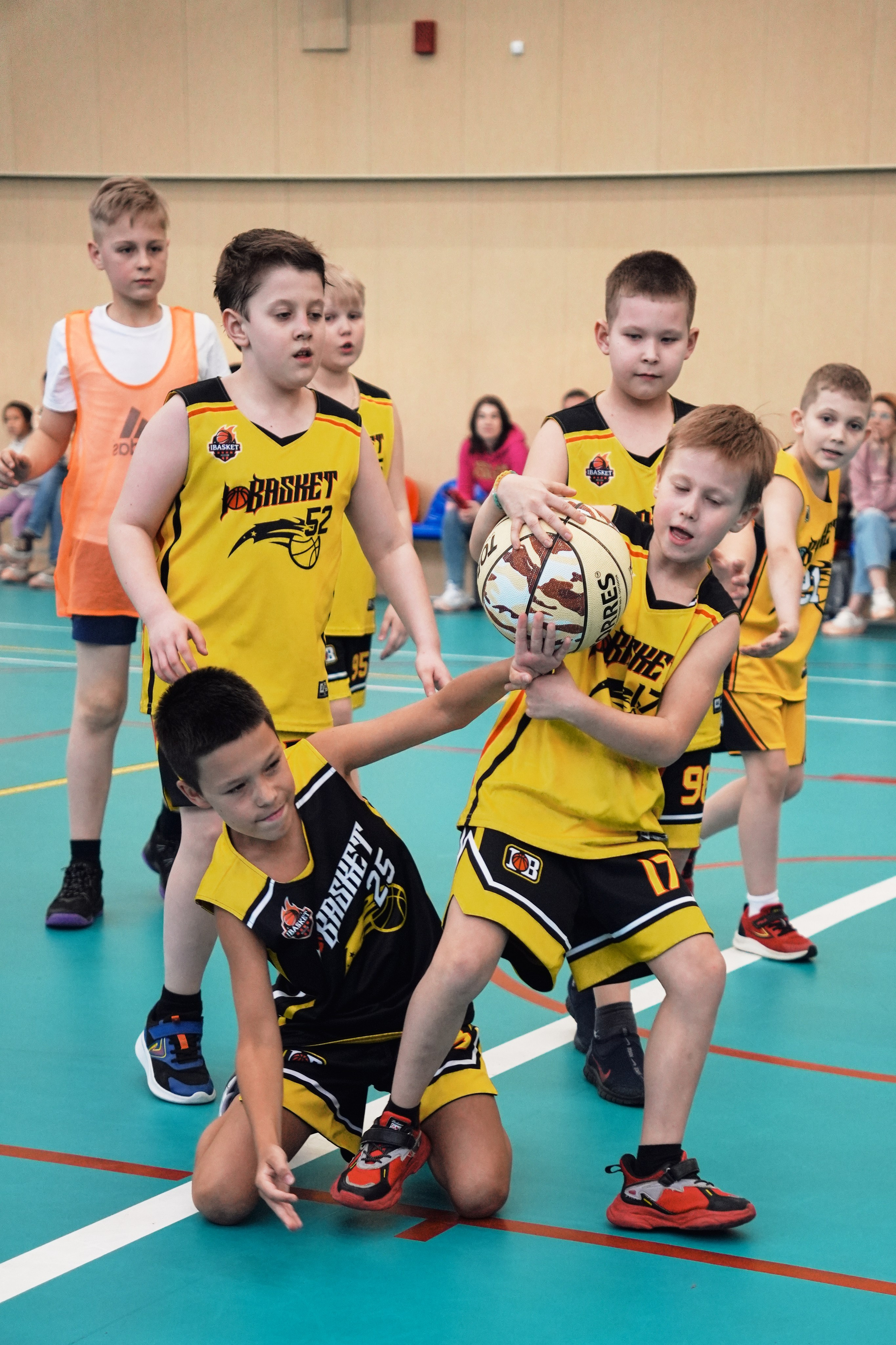 Репортаж с баскетбола (дети). Портретный и репортажный фотограф Вадим Эпов