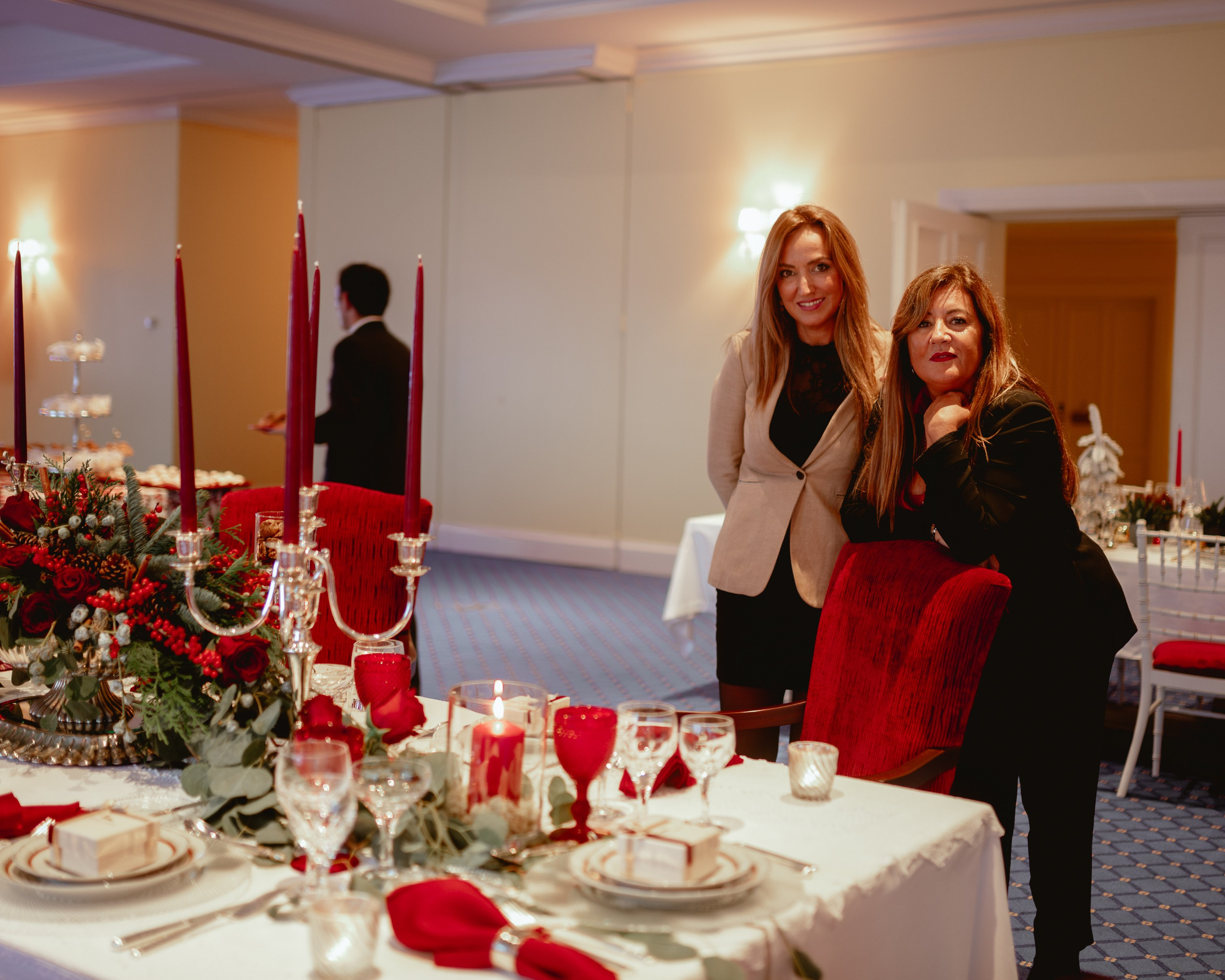 EUGÉNIO CAMPOS IN YEATMAN. Anastasiia Antoniuk portrait, family and couple photographer, Portugal