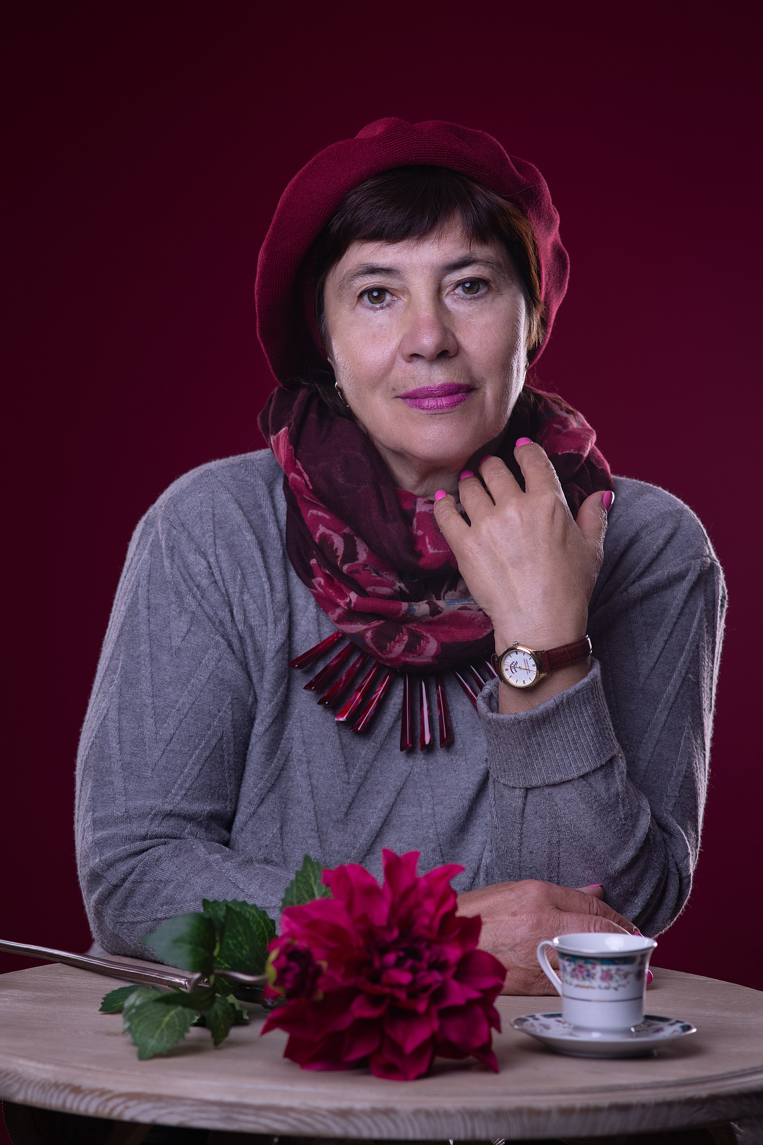 Студийные женские портреты. Главная