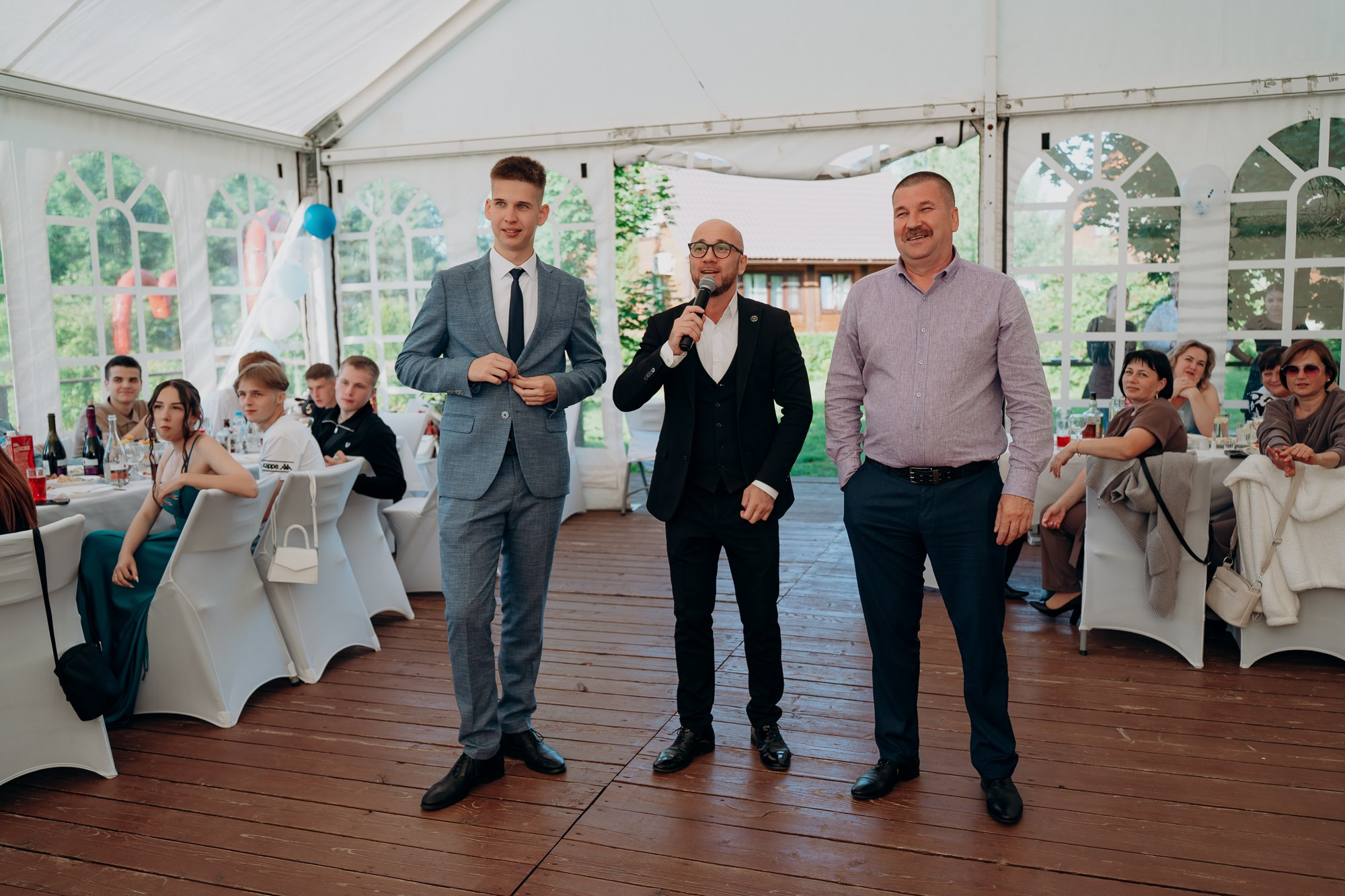 Фотосъемка школьного выпускного для 11 класса. Свадебный и репортажный фотограф в Ярославле Евгений Сальников