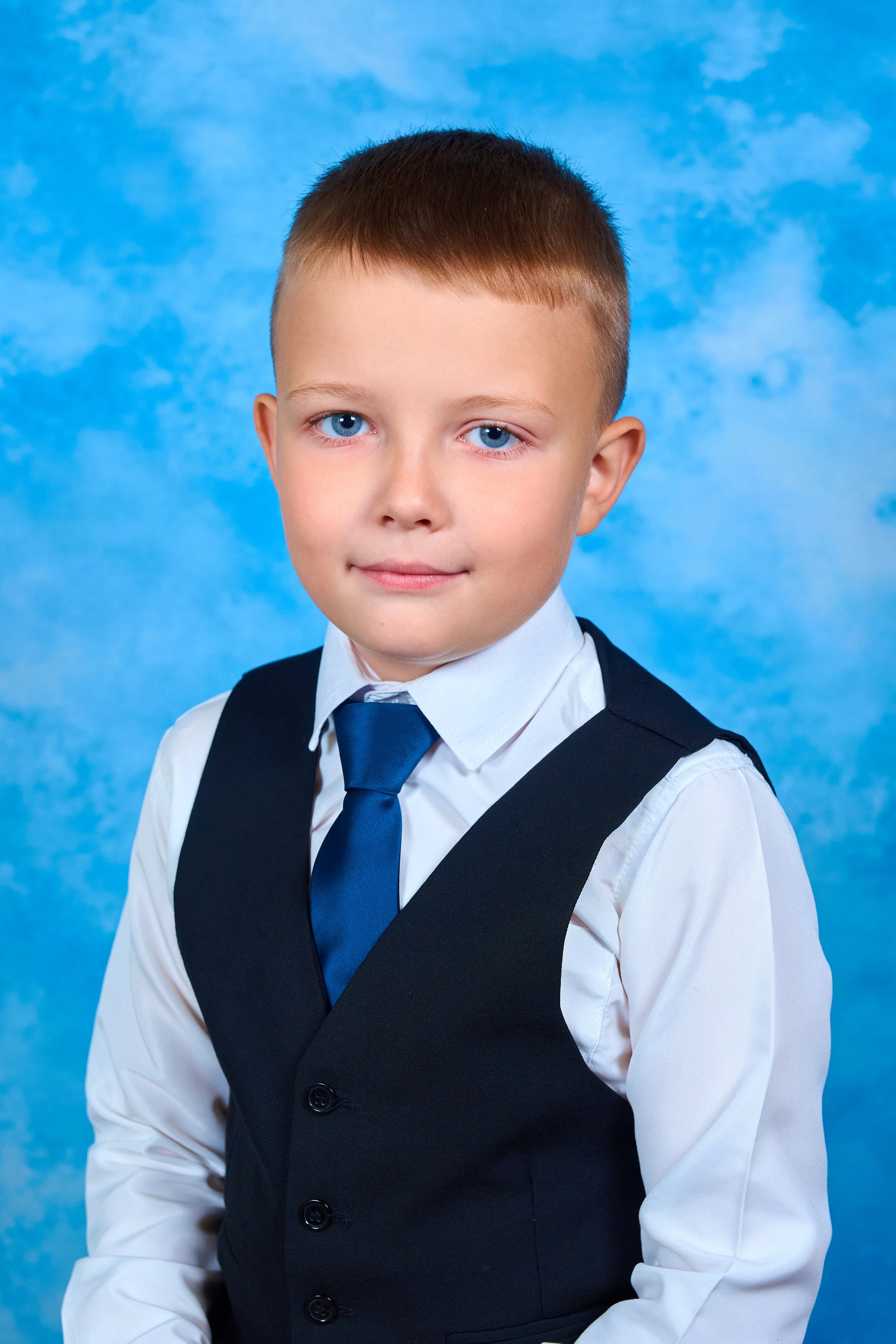 Портреты и фоны. Начальная школа. Childrenfoto.ru