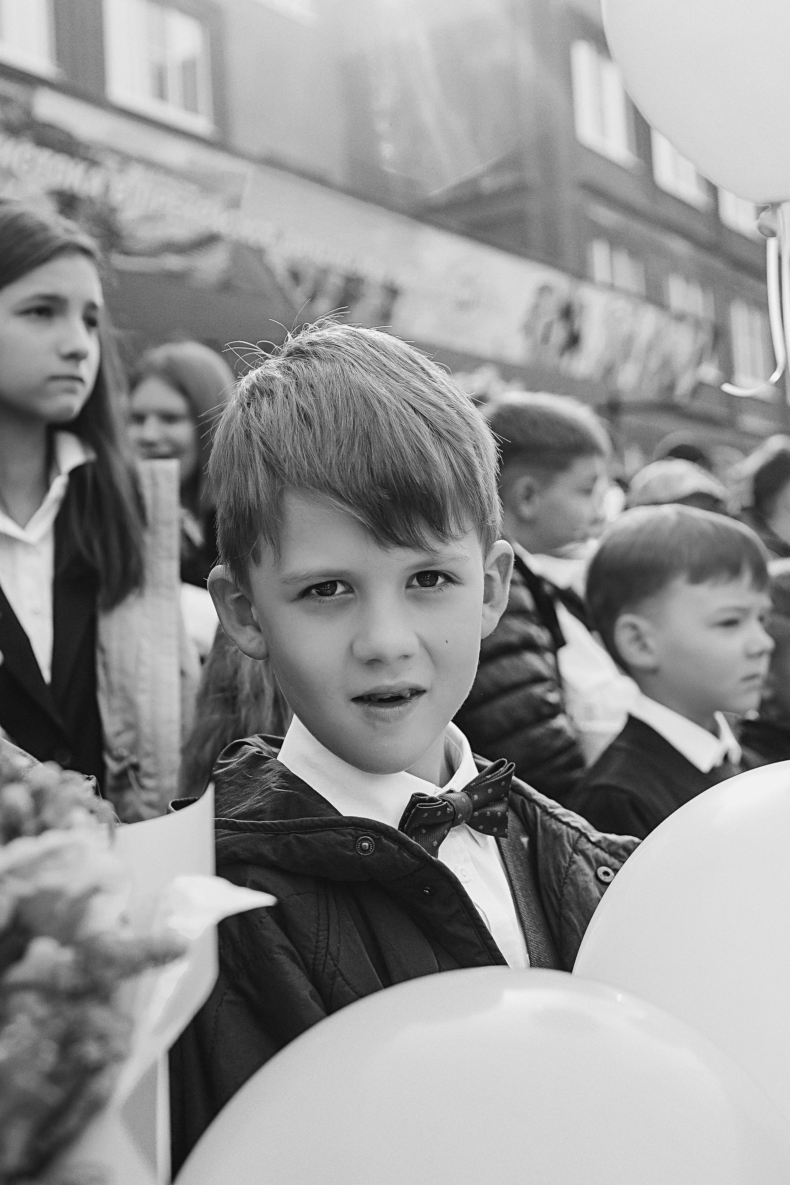 1 сентября линейка+кл час+портреты. Семейный фотограф Тюмень, фотограф на роды Салмина Мария