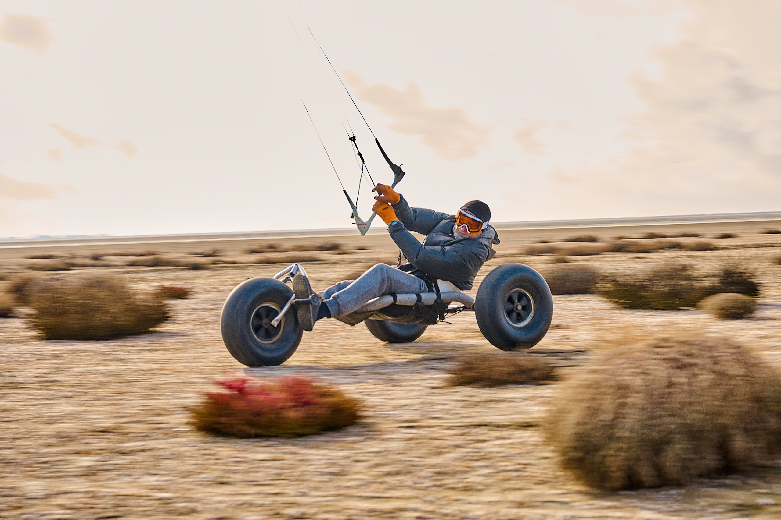 Спорт, экстремальный спорт, водные виды спорта. Яркие фото на Чёрном море