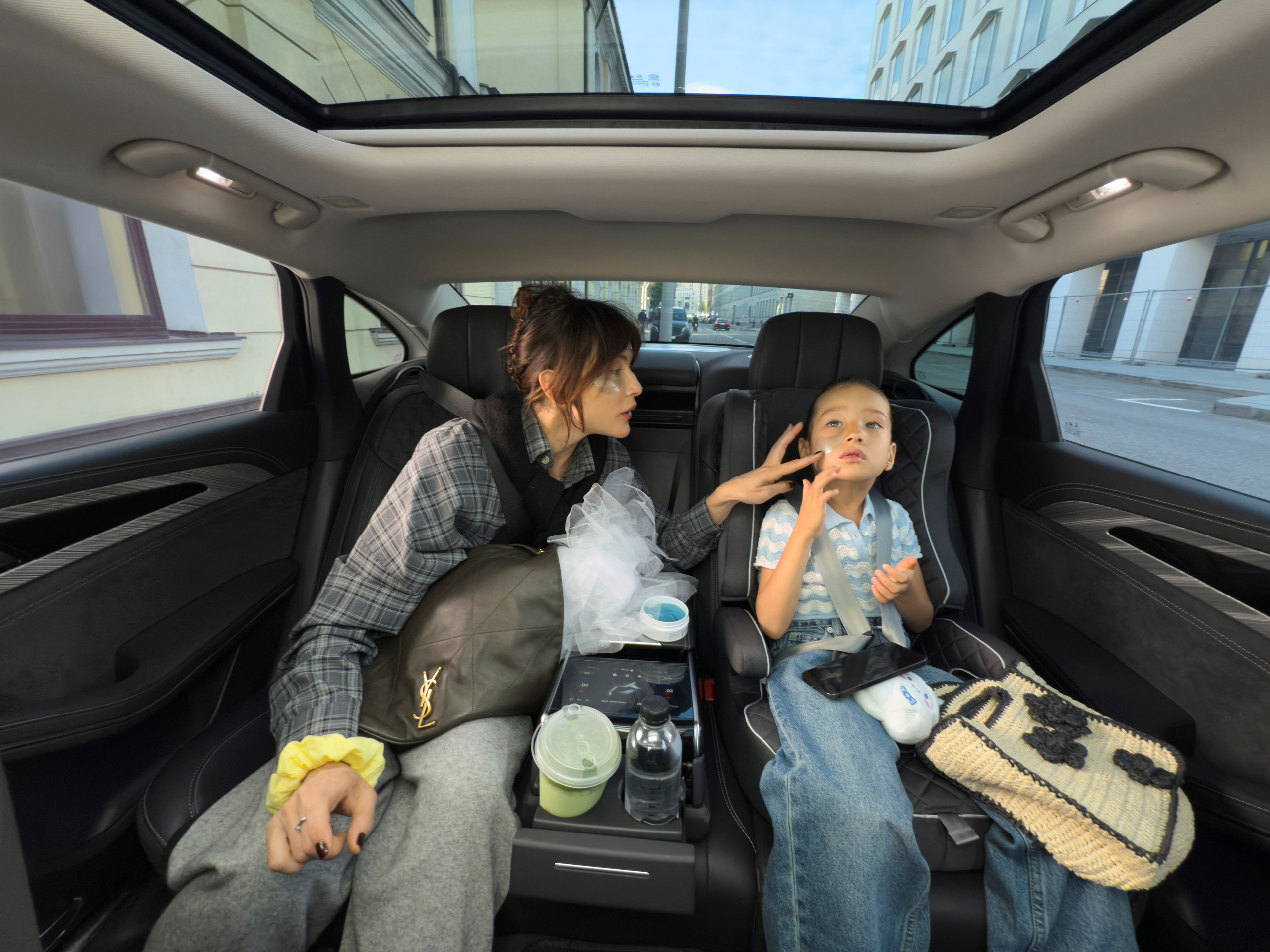 YANDEX ULTIMA. Продюсер фото и видео контента