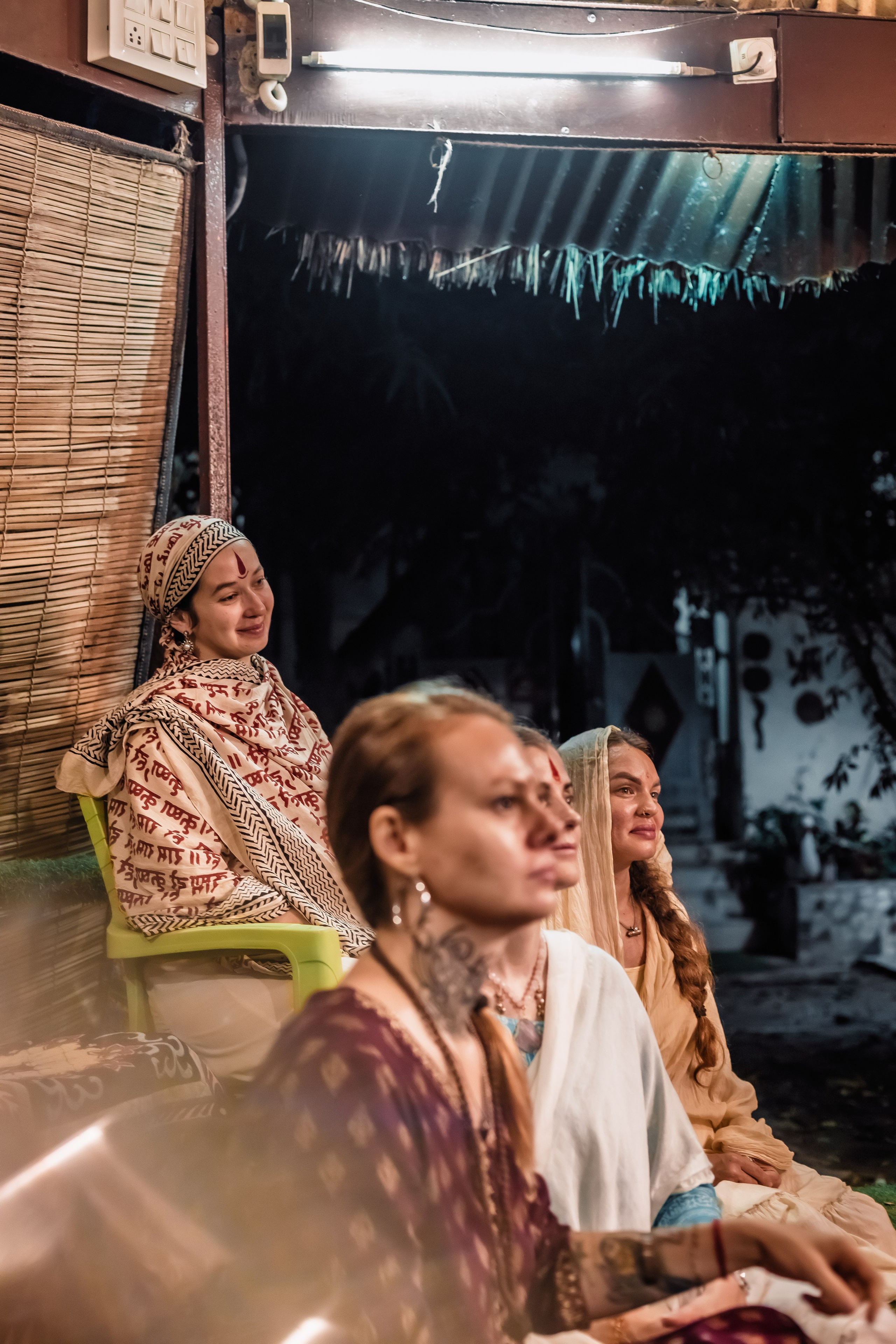 Devraha baba ji ashram life 2025. Mariam Bagdasaryan