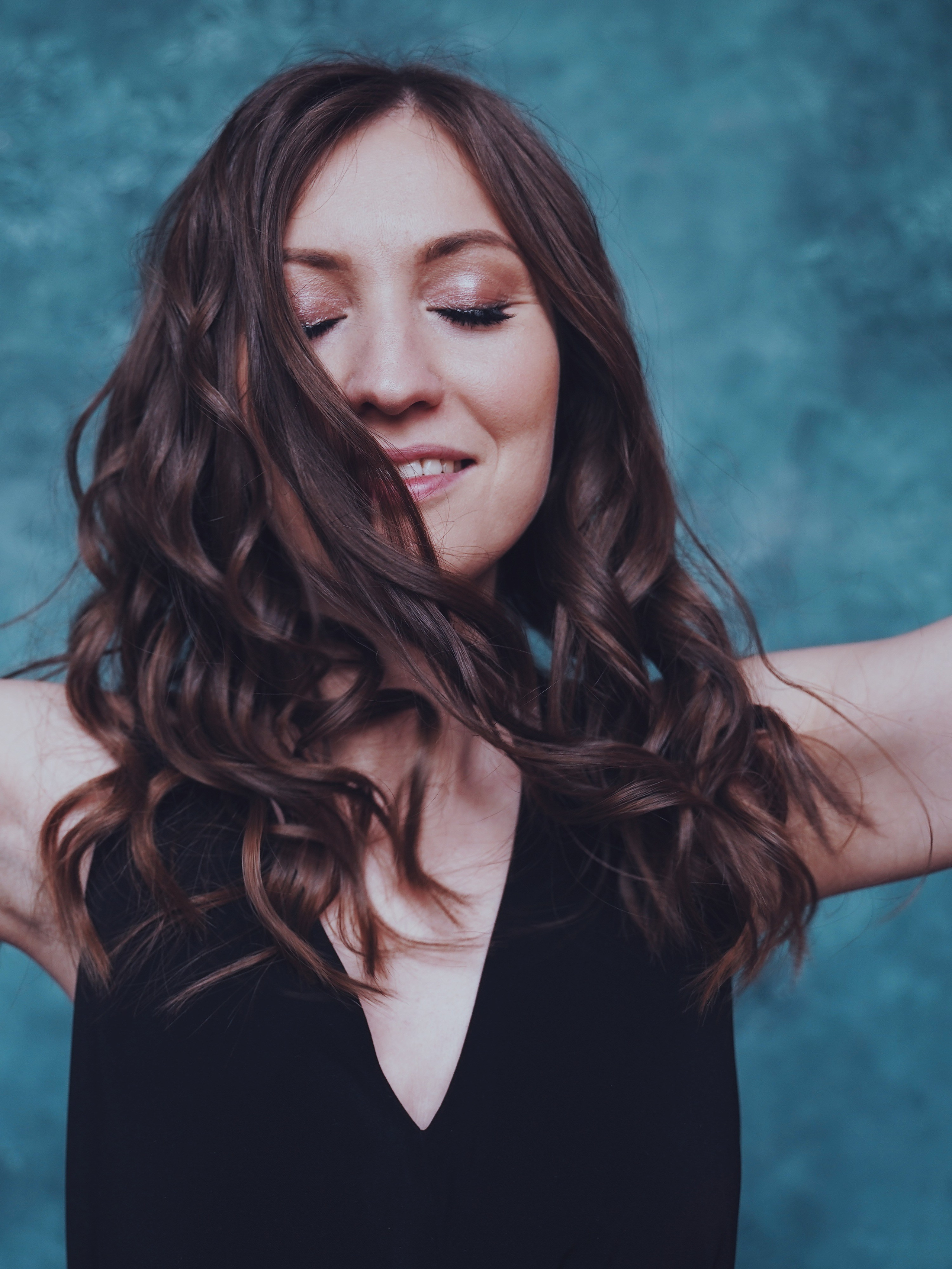 Портрет. Бережный фотограф в Москве Лизавета Прахова