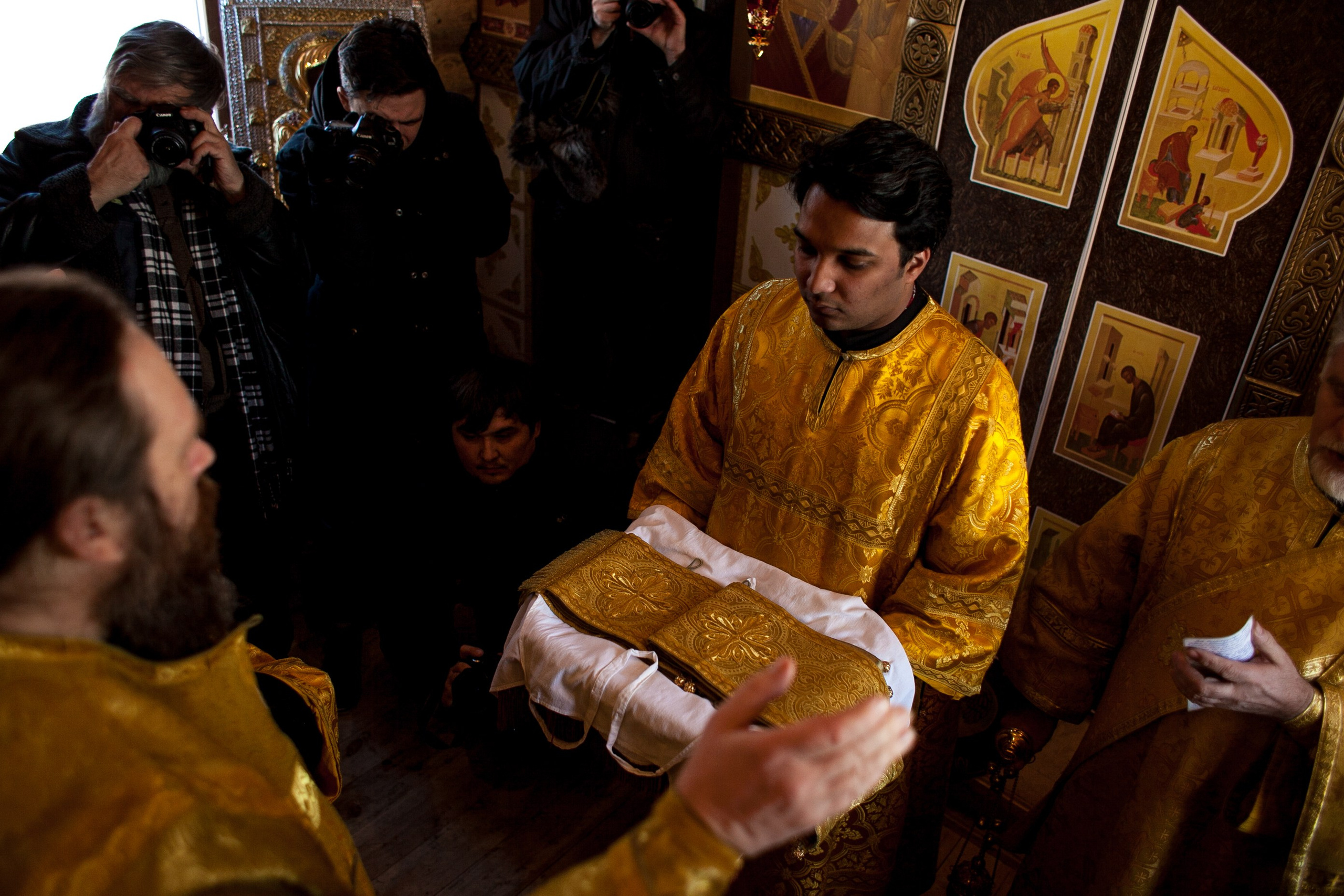 Репортаж Освящение жертвенника. Ню Фотограф Александр Касымов Москва, фотосессии, Химки фотограф