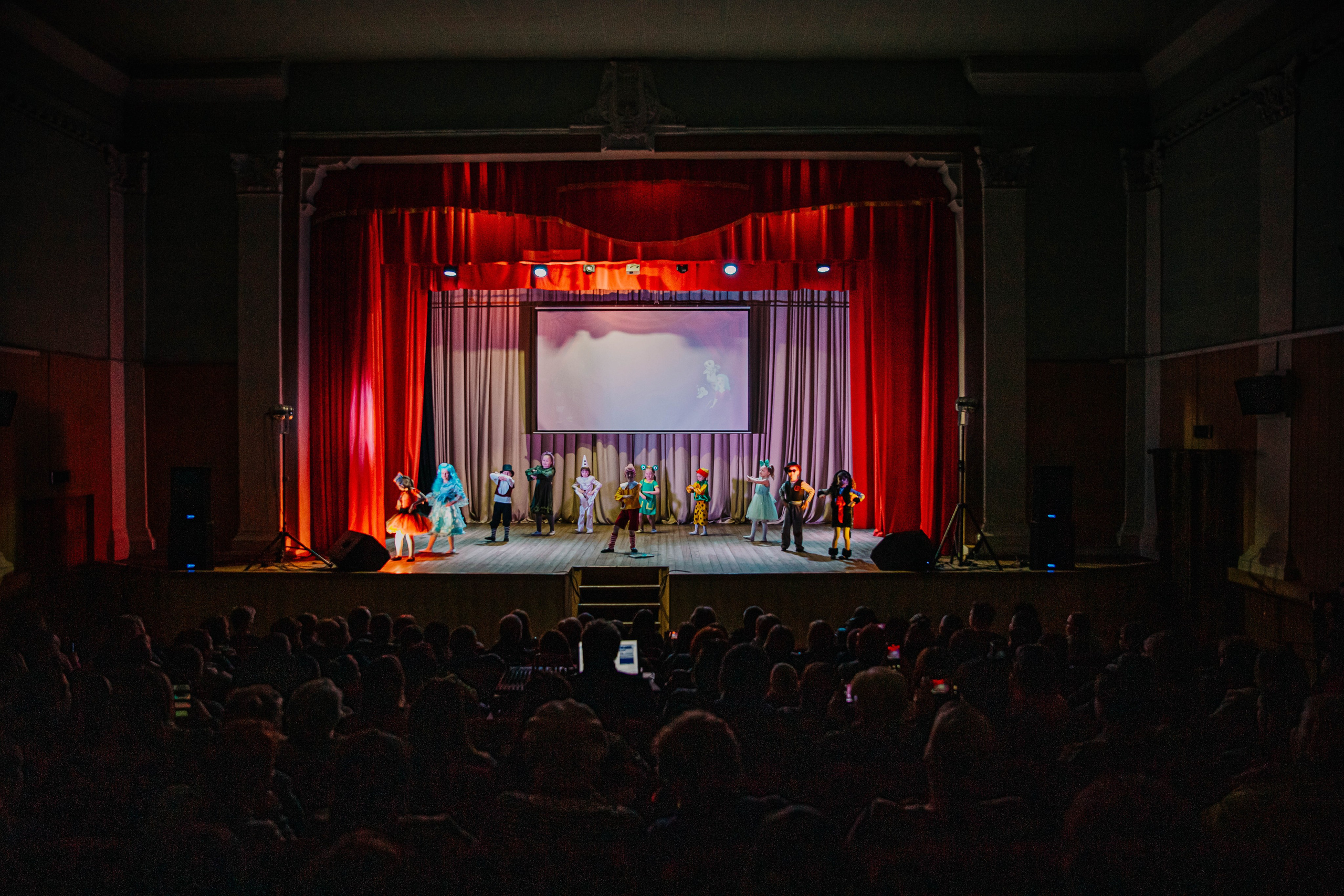 Отчетный концерт хореографического коллектива Пульс!. Фотограф Дарья Маташкова