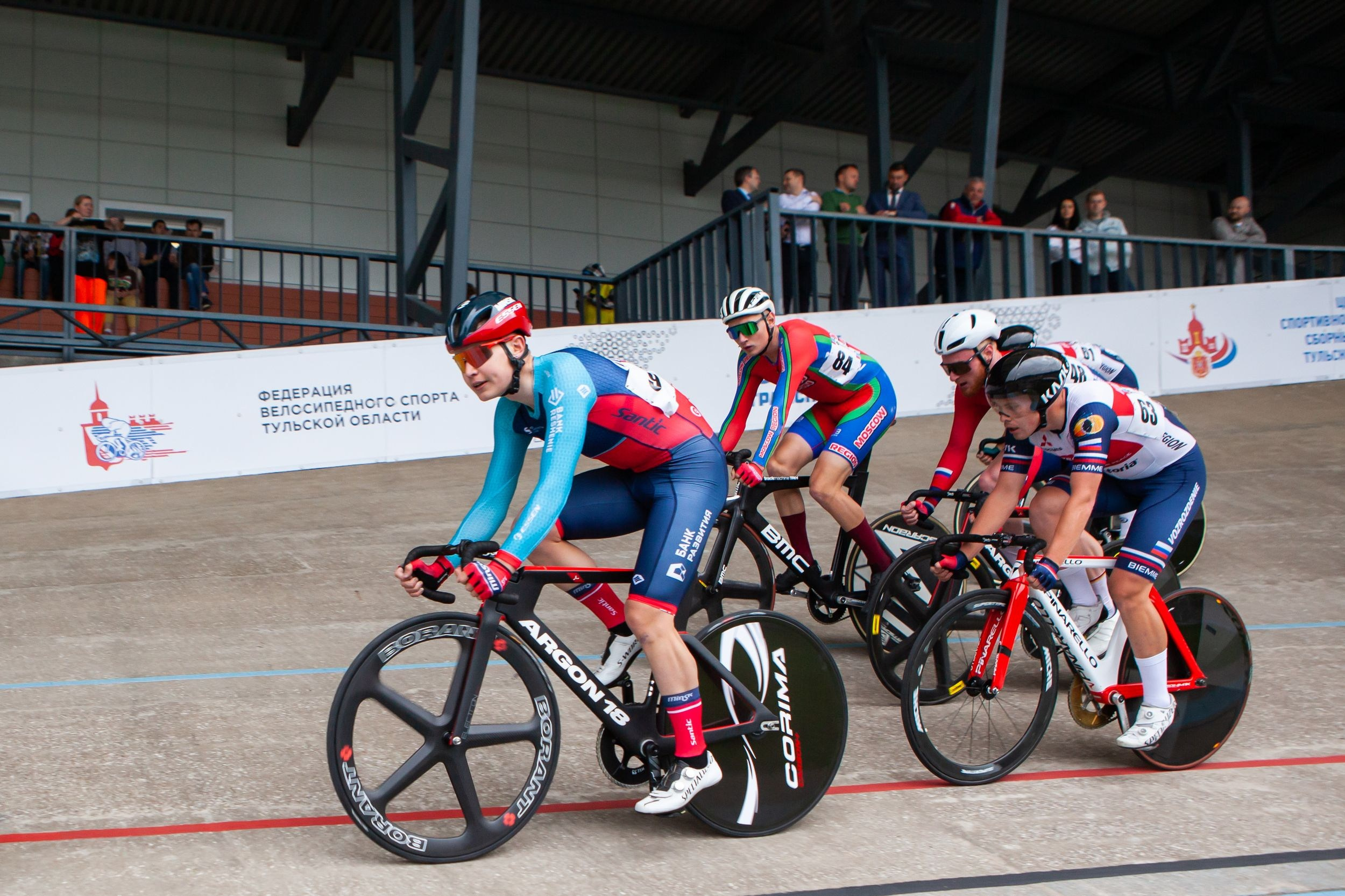 Соревнования по велоспорту «Большой приз Тулы» (19 мая 2023). Репортажный фотограф Алексей Пирязев