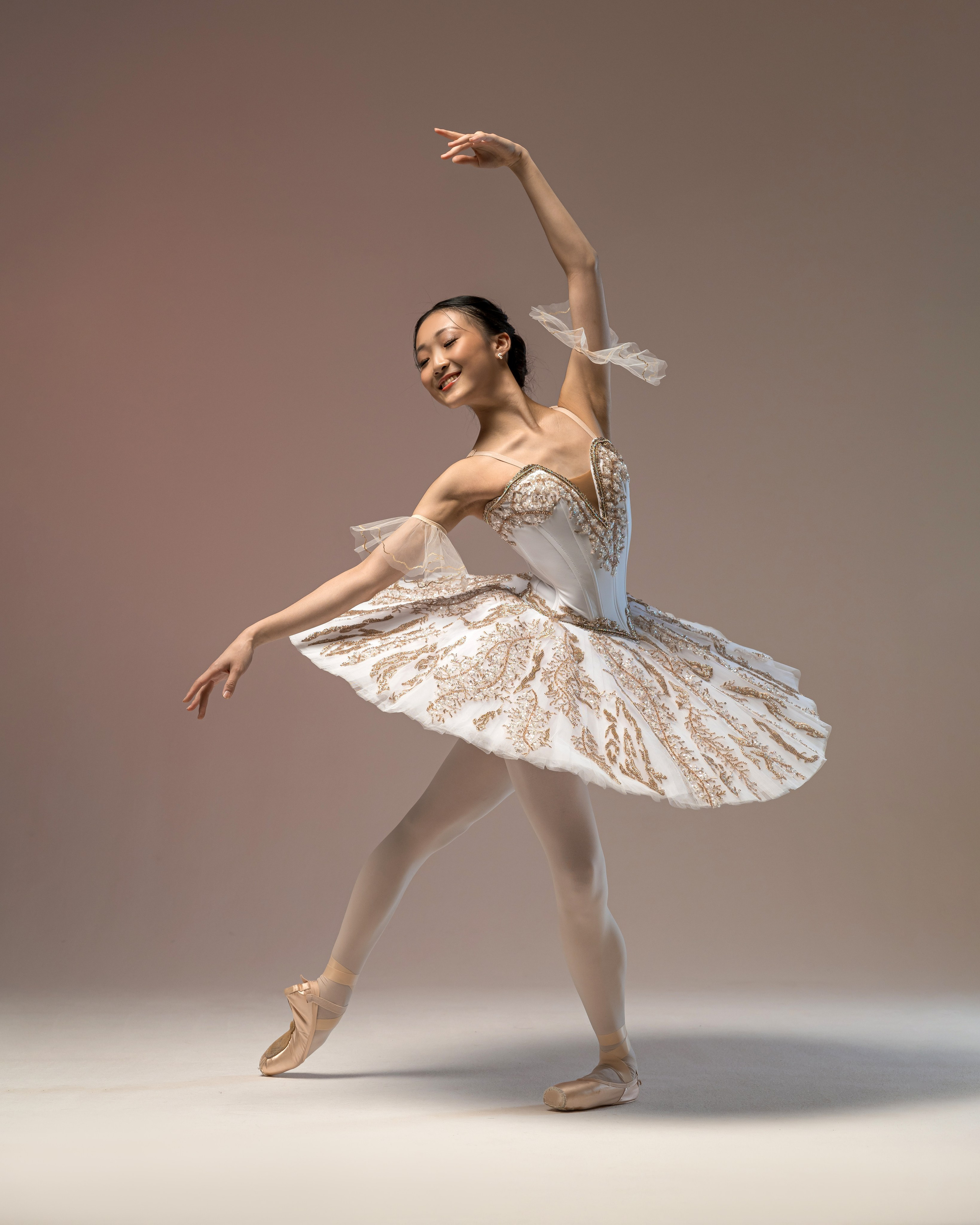 Балетная съёмка на белой циклораме и фонах. Балетный фотограф Алина Ханько — Душа Балета