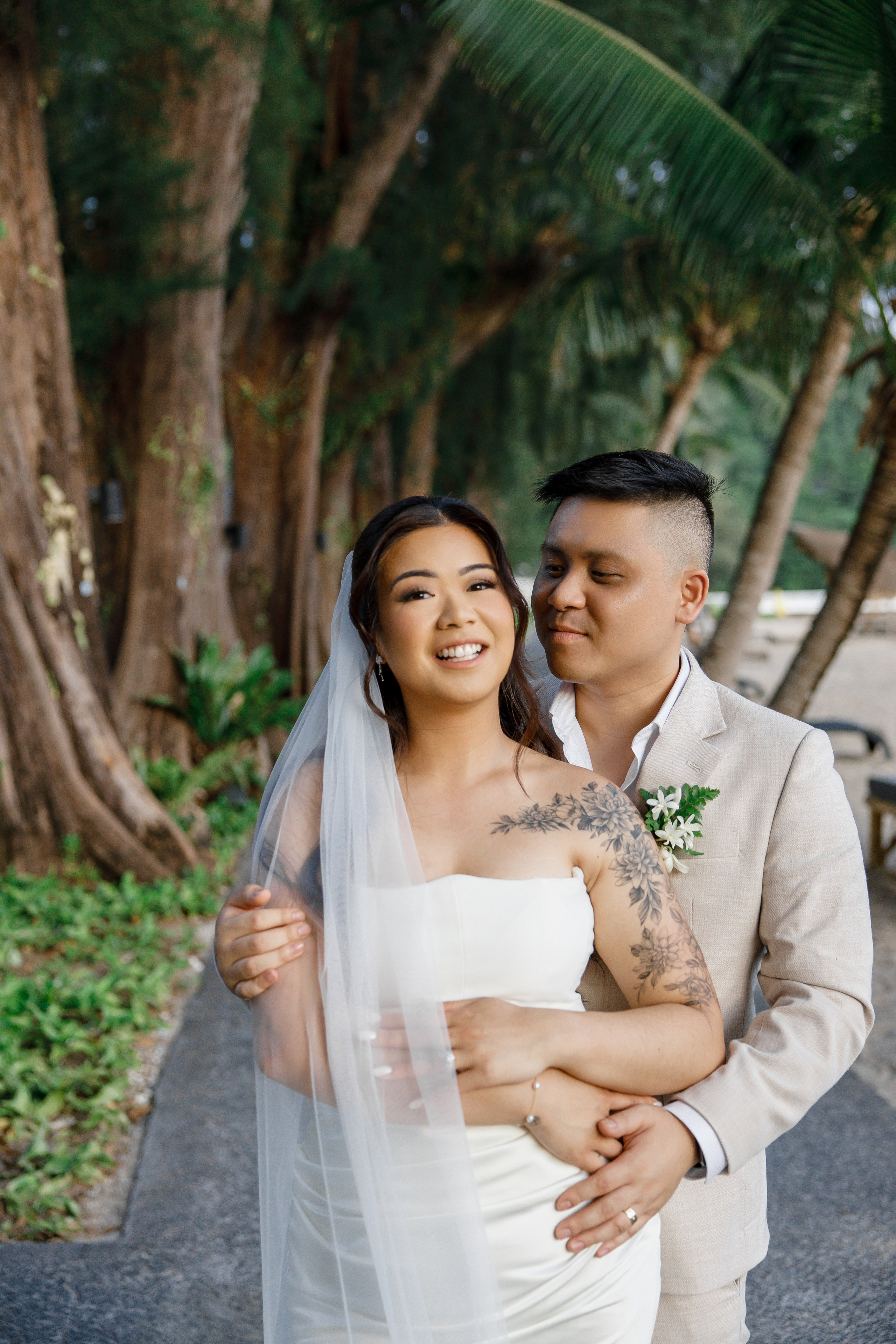 Wedding in Phuket at the Thavorn Hotel. Photographer in Phuket. Photographer Thailand