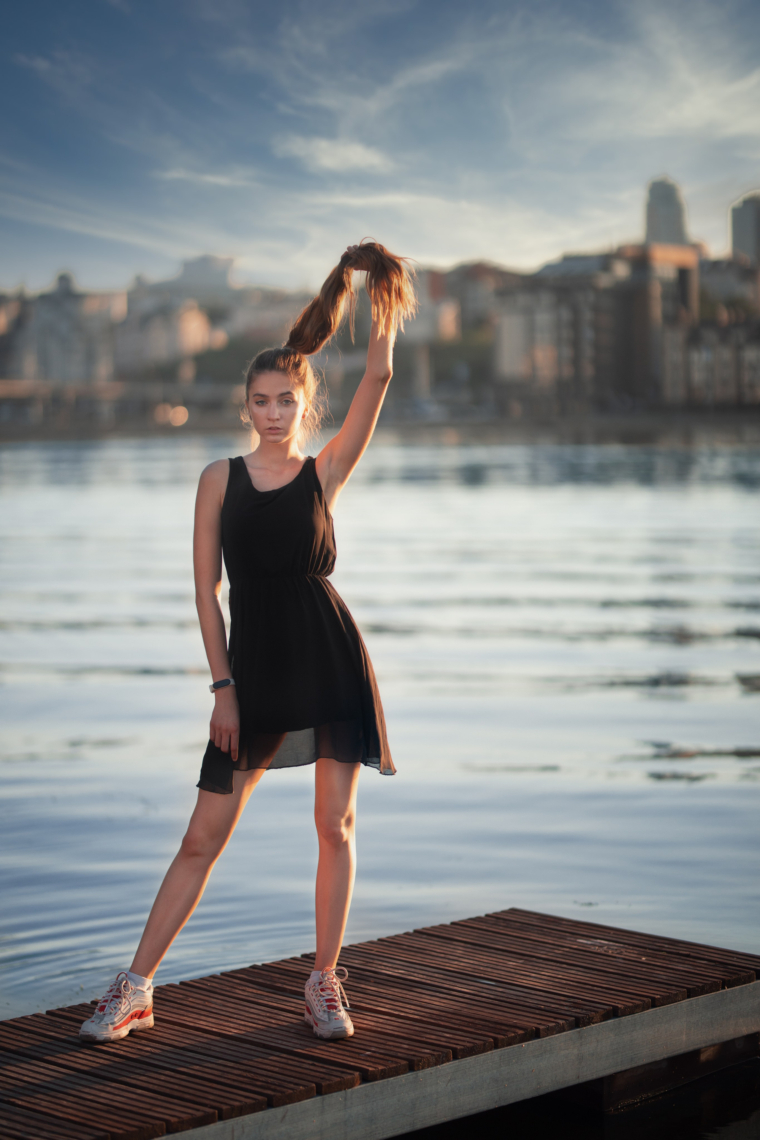 Летняя съемка с Дианой на берегу реки