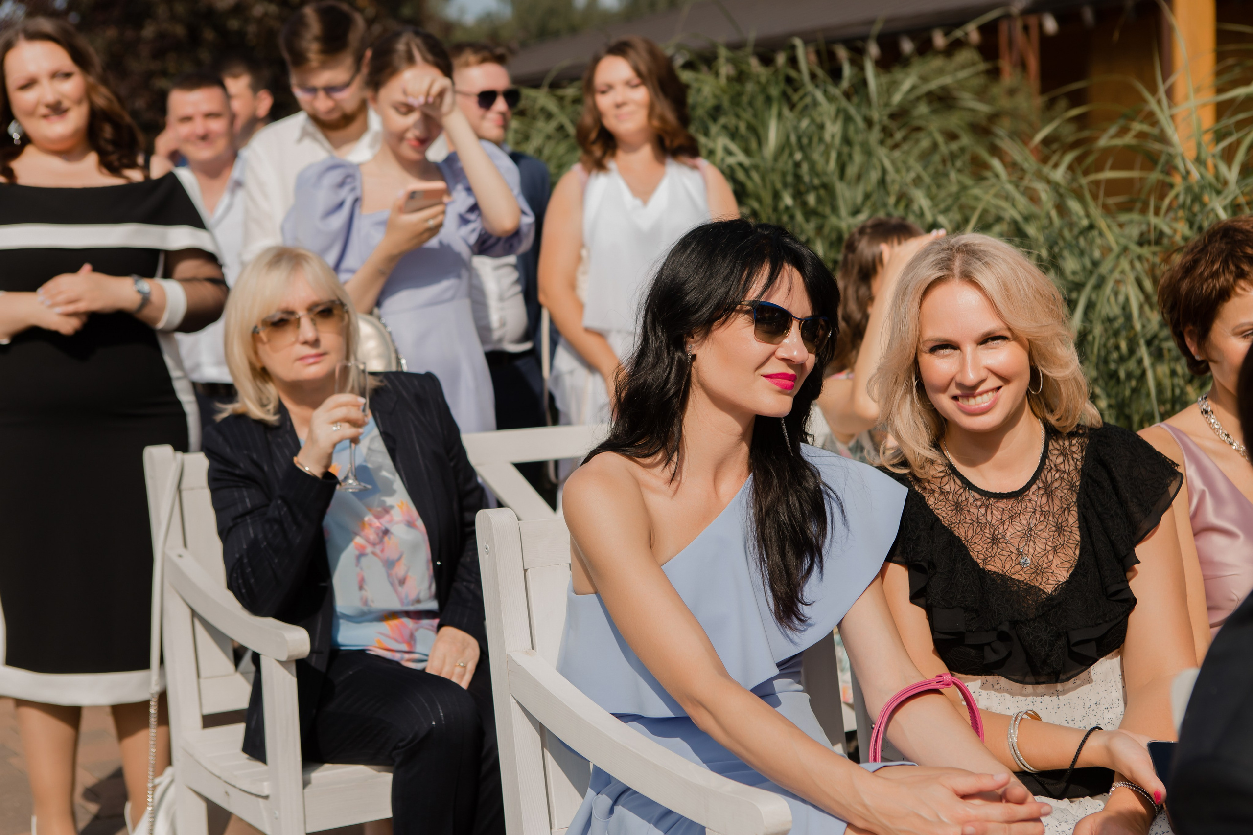 Юрий и Кристина. Видеосъемка и фотосъемка свадеб. Фотограф и оператор на свадьбу. Видеосъемка подкастов, собственная видео-фотостудии. Предметная фотосъемка