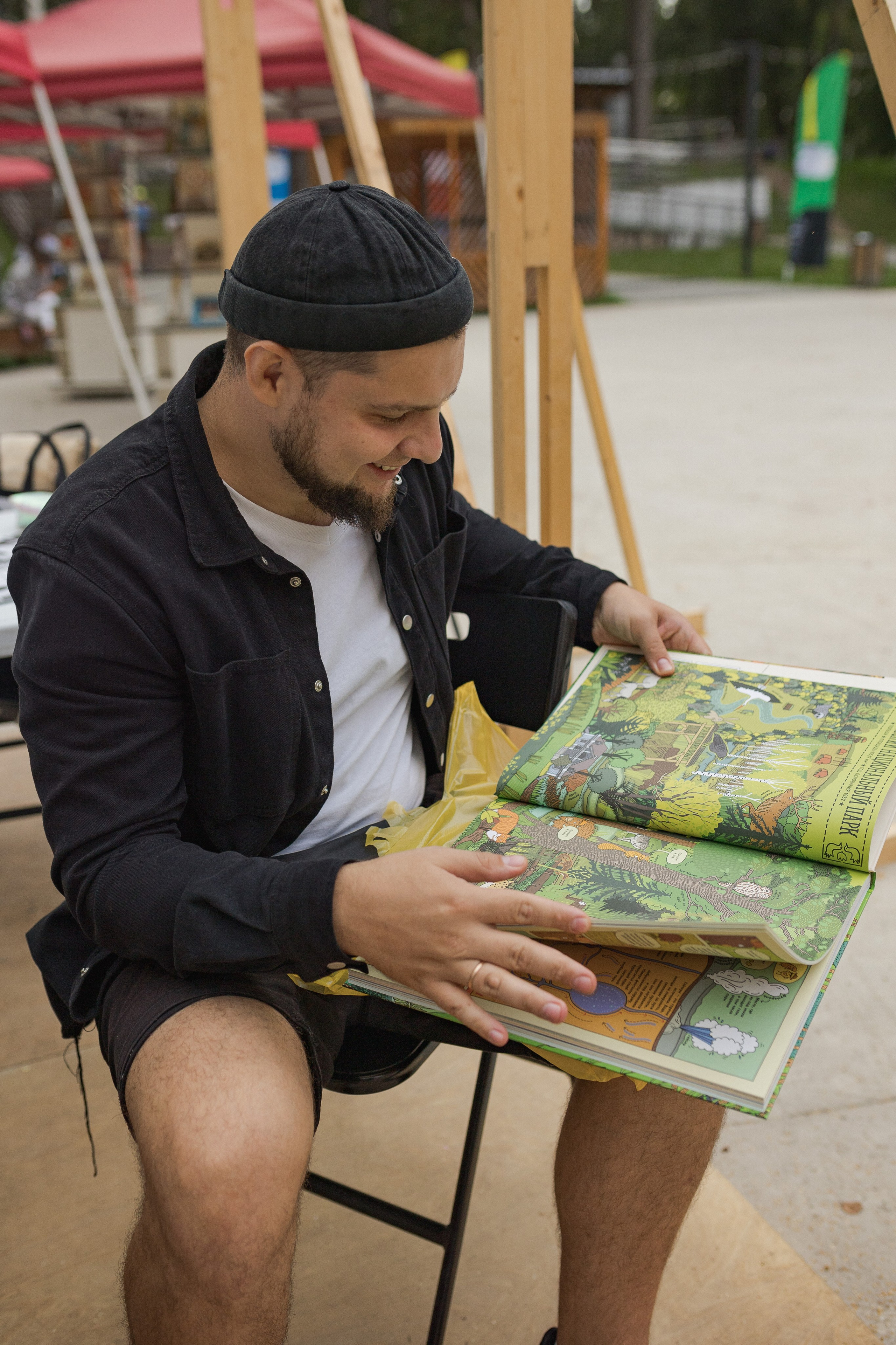 Книжный фестиваль «Смены» в Выксе 2024. Фотограф городских и семейных событий Артем Карпухин