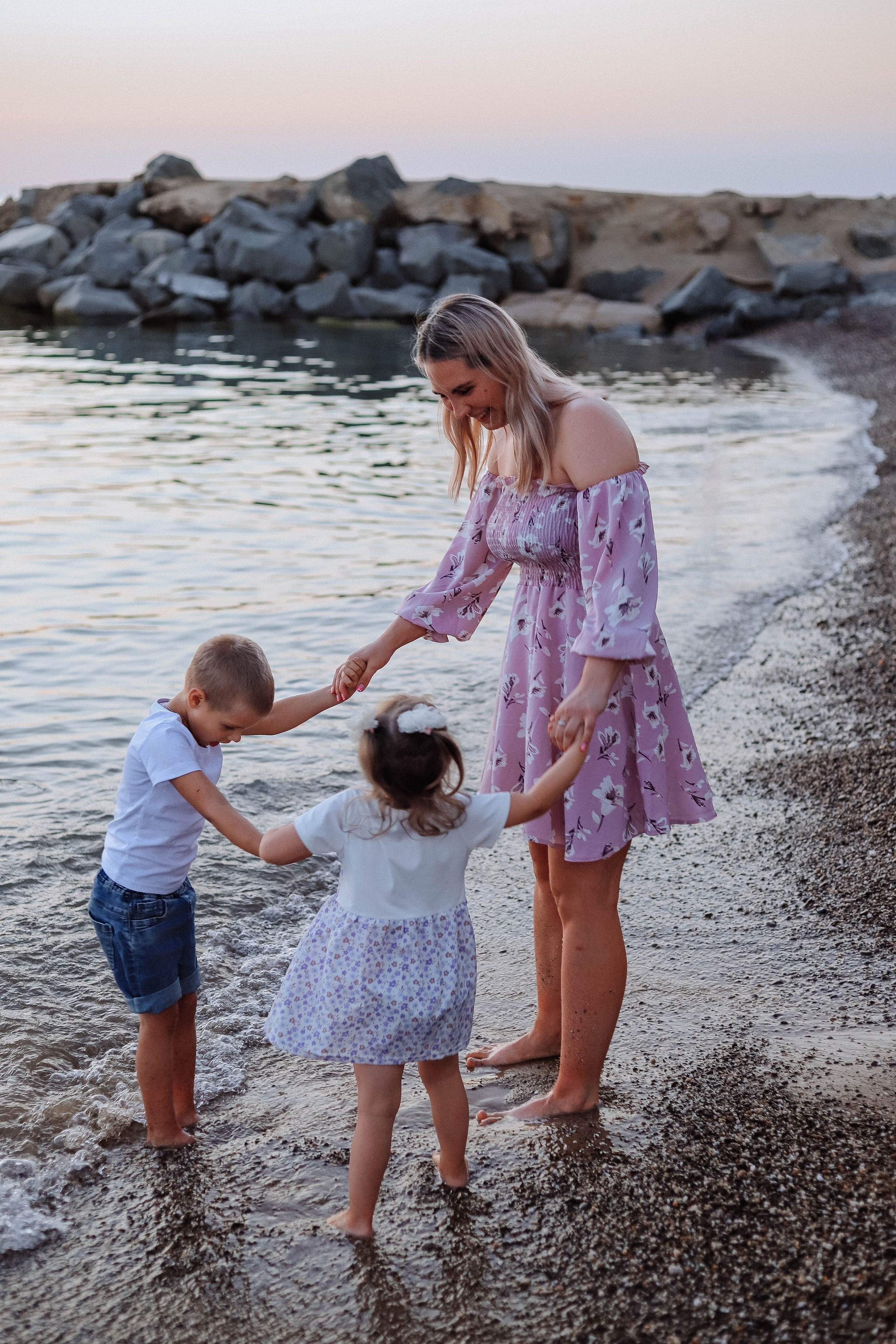 Ника и Тёма фотосессия на море. Женский/Детский фотограф в Симферополе Вероника Слепогина