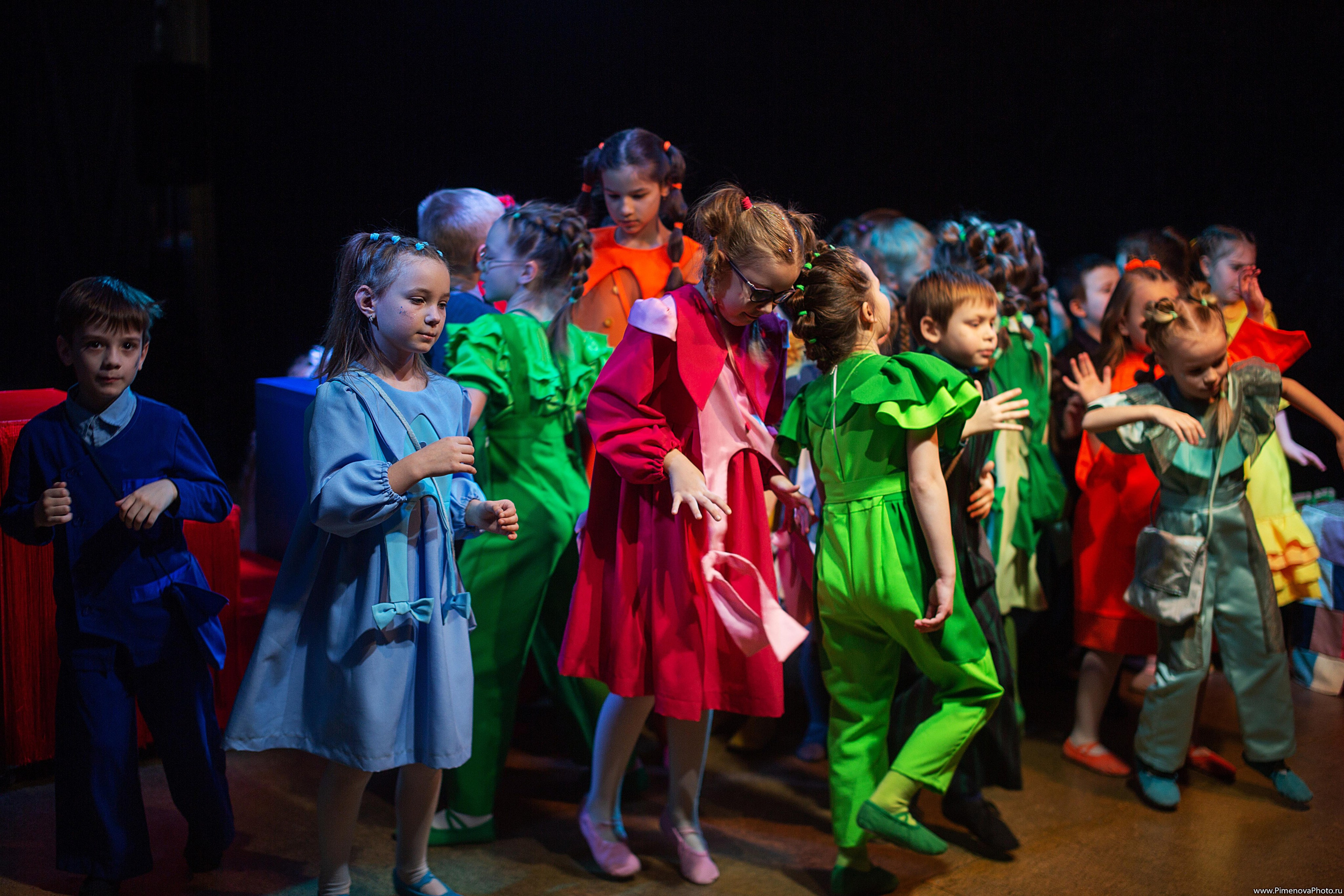 Карандаши «Театрум» ДТЦ, февраль. Семейный и детский фотограф в Петрозаводске