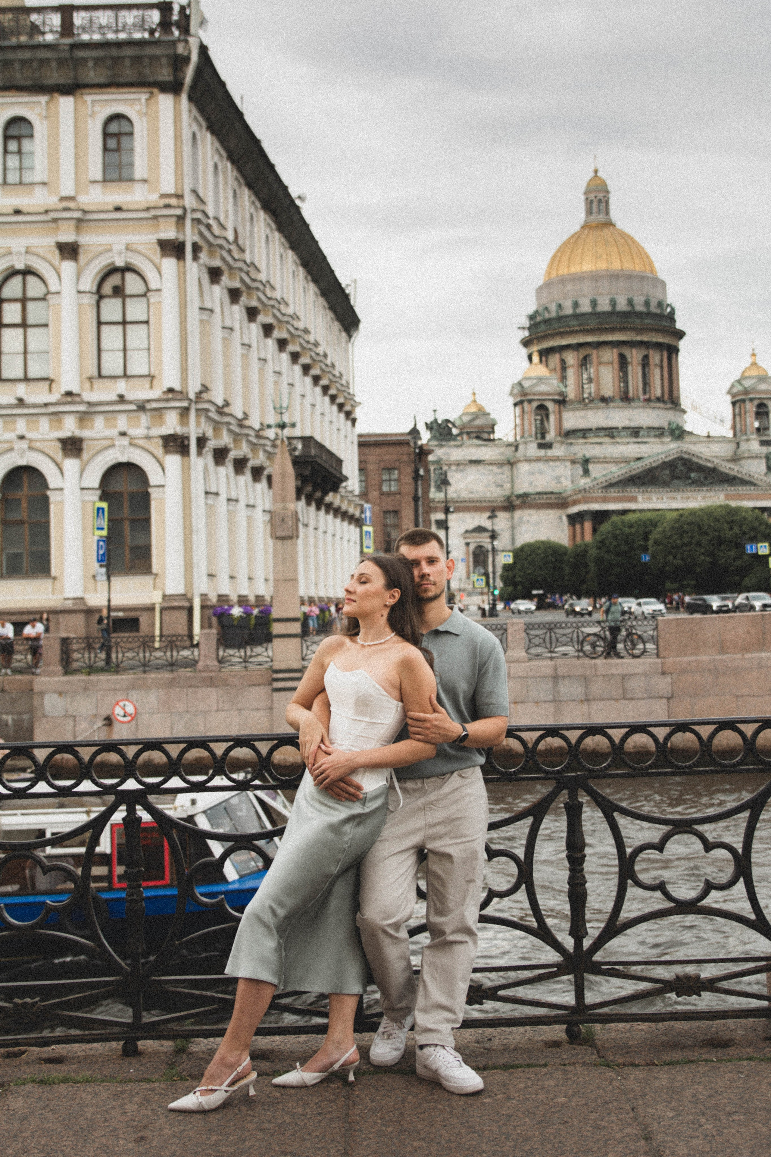 Love Story на Исаакиевской площади. Портретный фотограф в Санкт-Петербурге Наталья Родионова