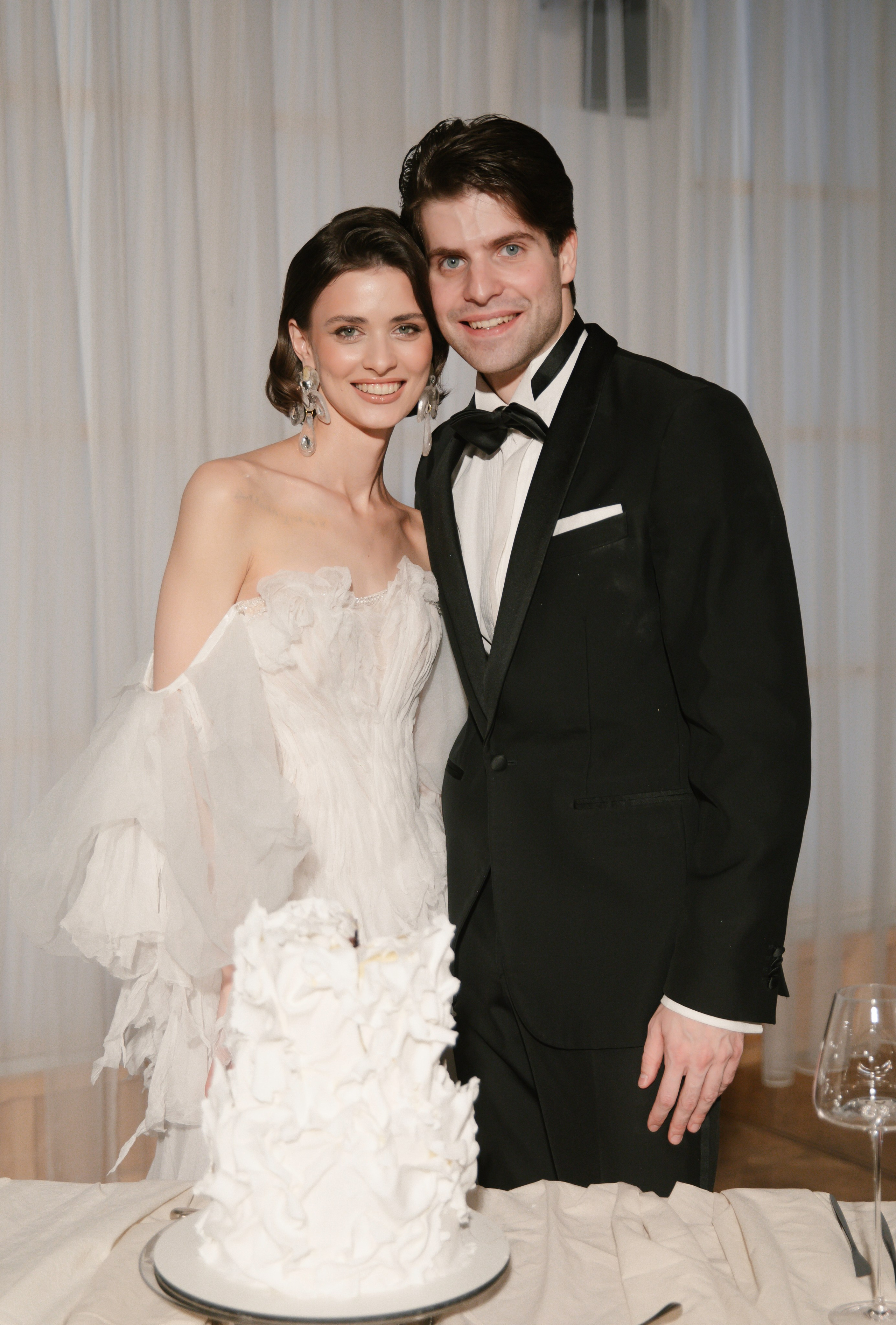 Фотосессия на банкетной площадке. Свадебный и семейный фотограф Анастасия Романова в Москве и Московской области