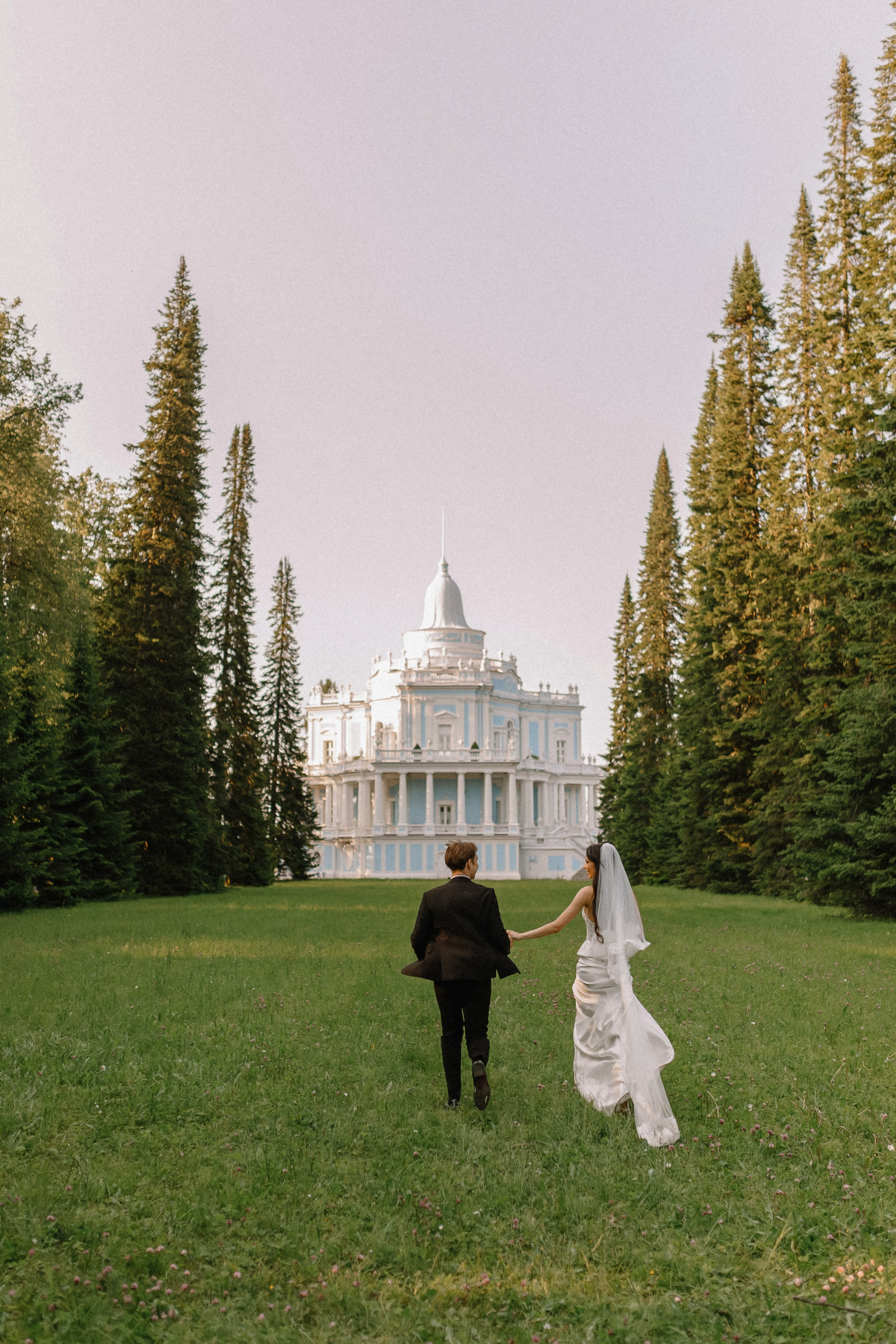 Летний Ораниенбаум. Николь — ваш любимый фотограф в Санкт-Петербурге