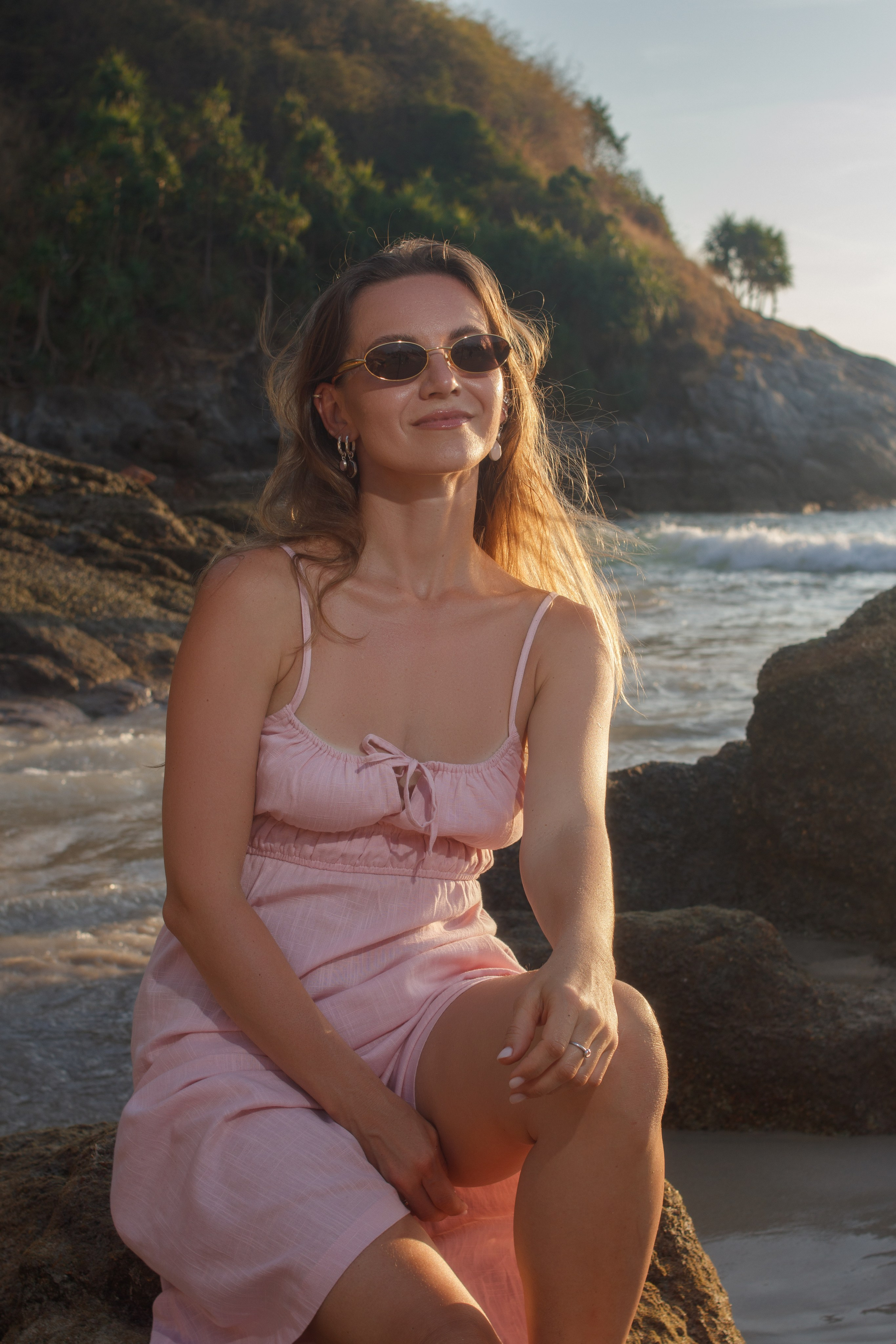 Nai Harn Beach Photoshoot in Phuket – Tropical Photography on the Shore