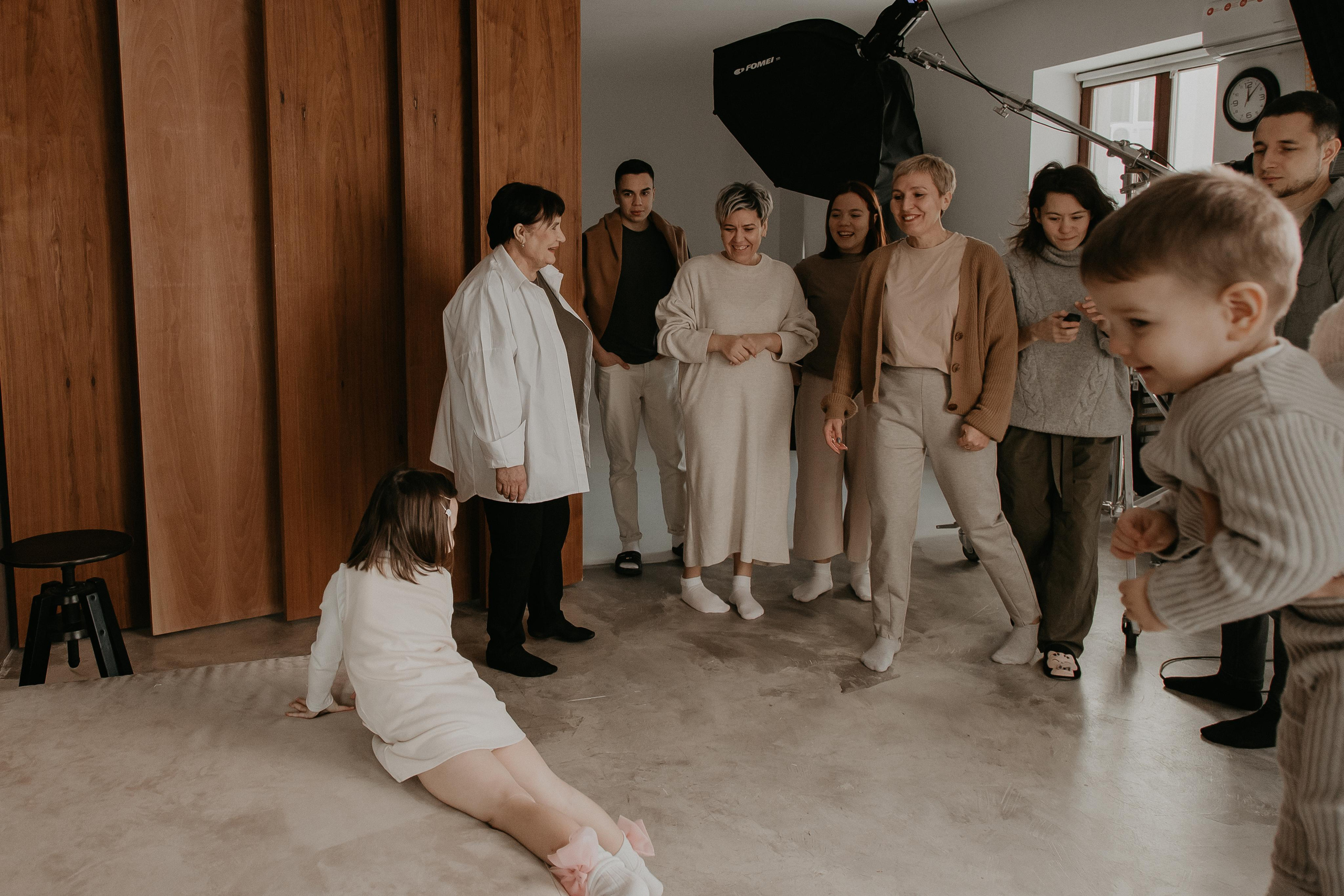 Большая семья. Фотограф Авилова Дарья ● Тюмень● Съемка больших семей ●Архив поколений