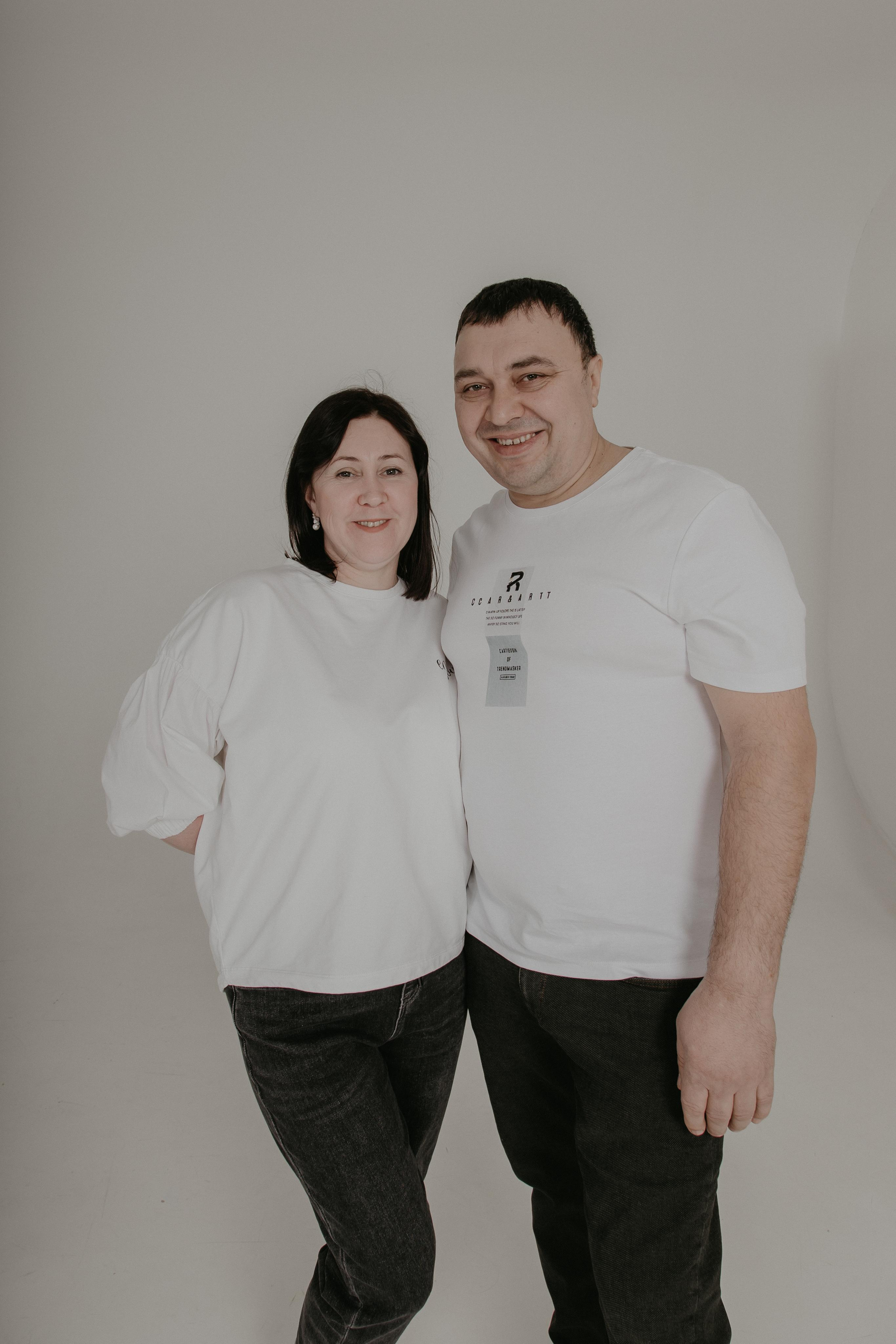 Большая семья. Фотограф Авилова Дарья ● Тюмень● Съемка больших семей ●Архив поколений