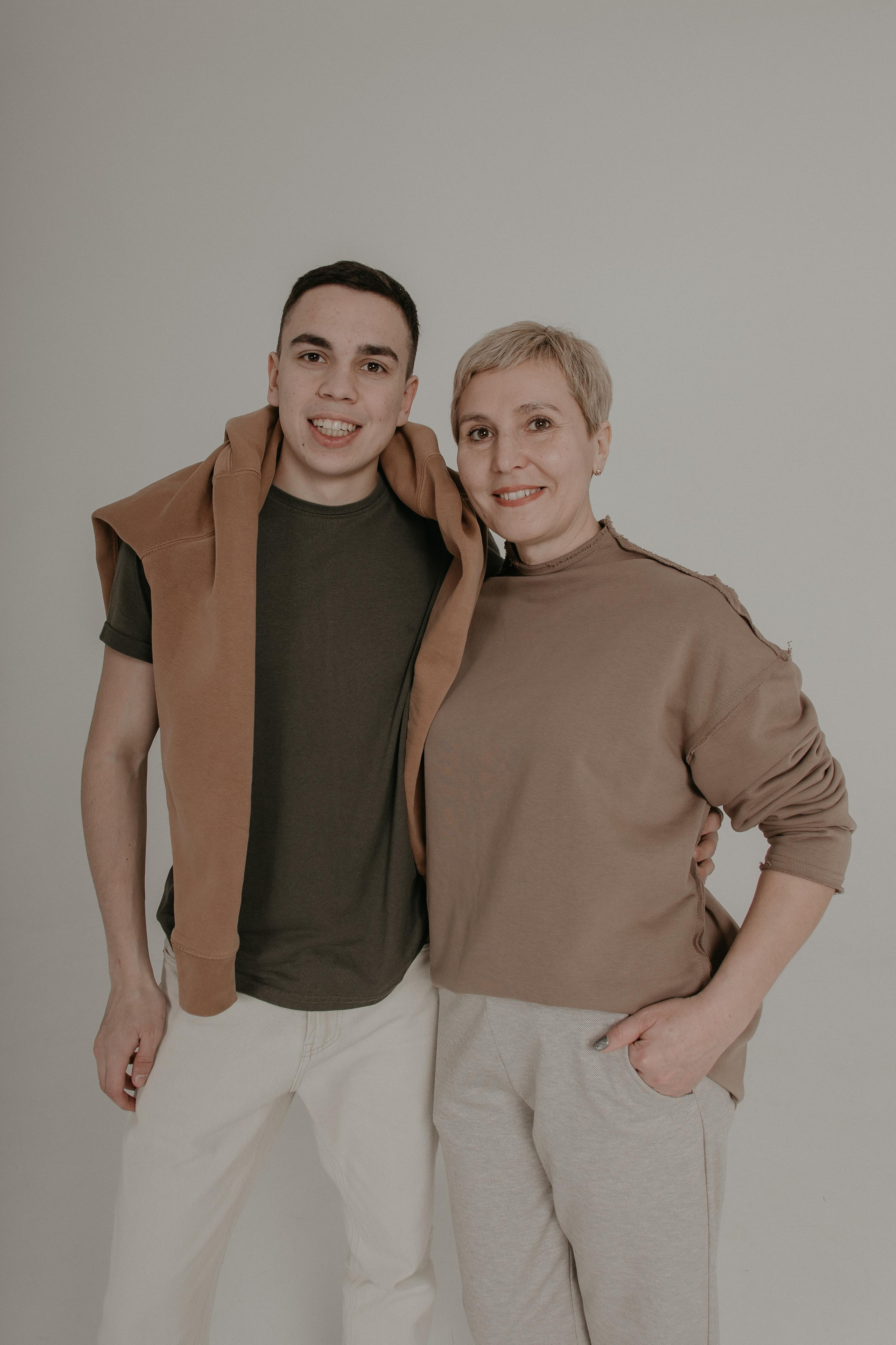 Большая семья. Фотограф Авилова Дарья ● Тюмень● Съемка больших семей ●Архив поколений