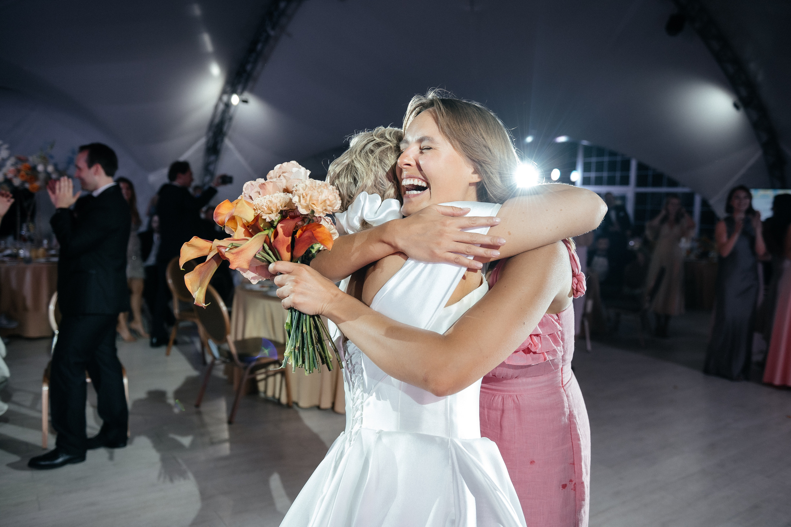 Родители Бекона женятся. Home