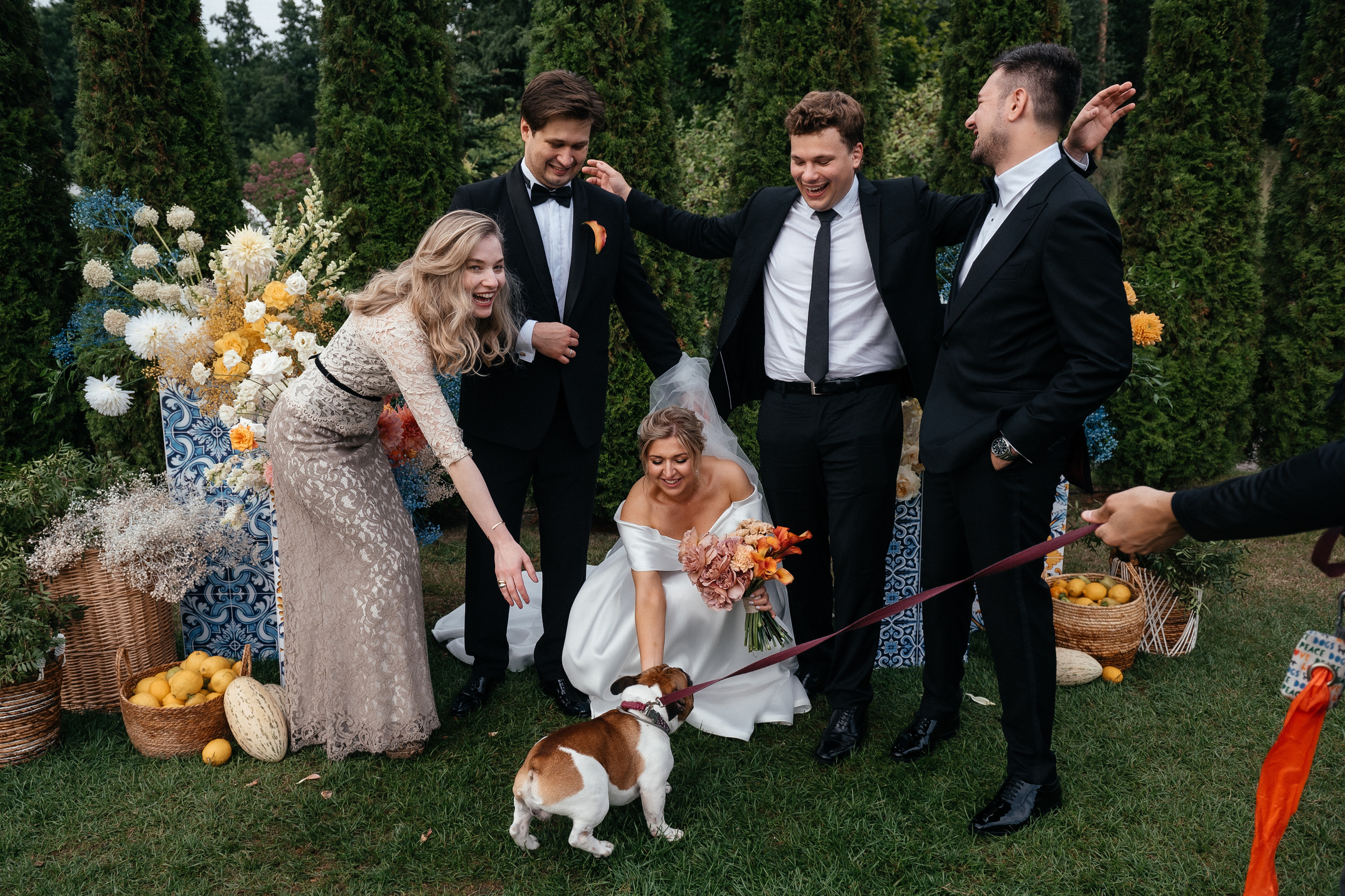 Родители Бекона женятся. Home