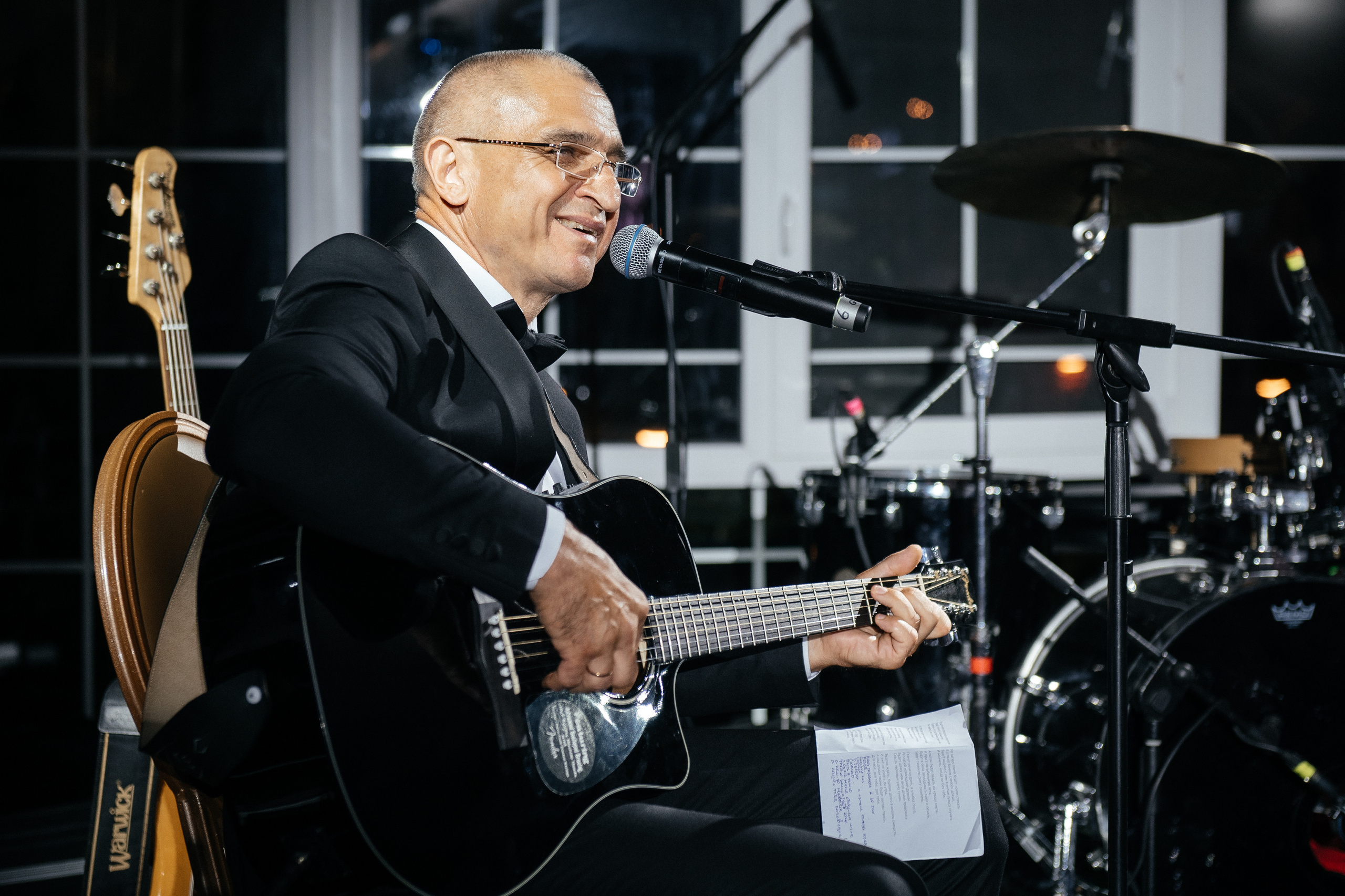 Родители Бекона женятся. Home